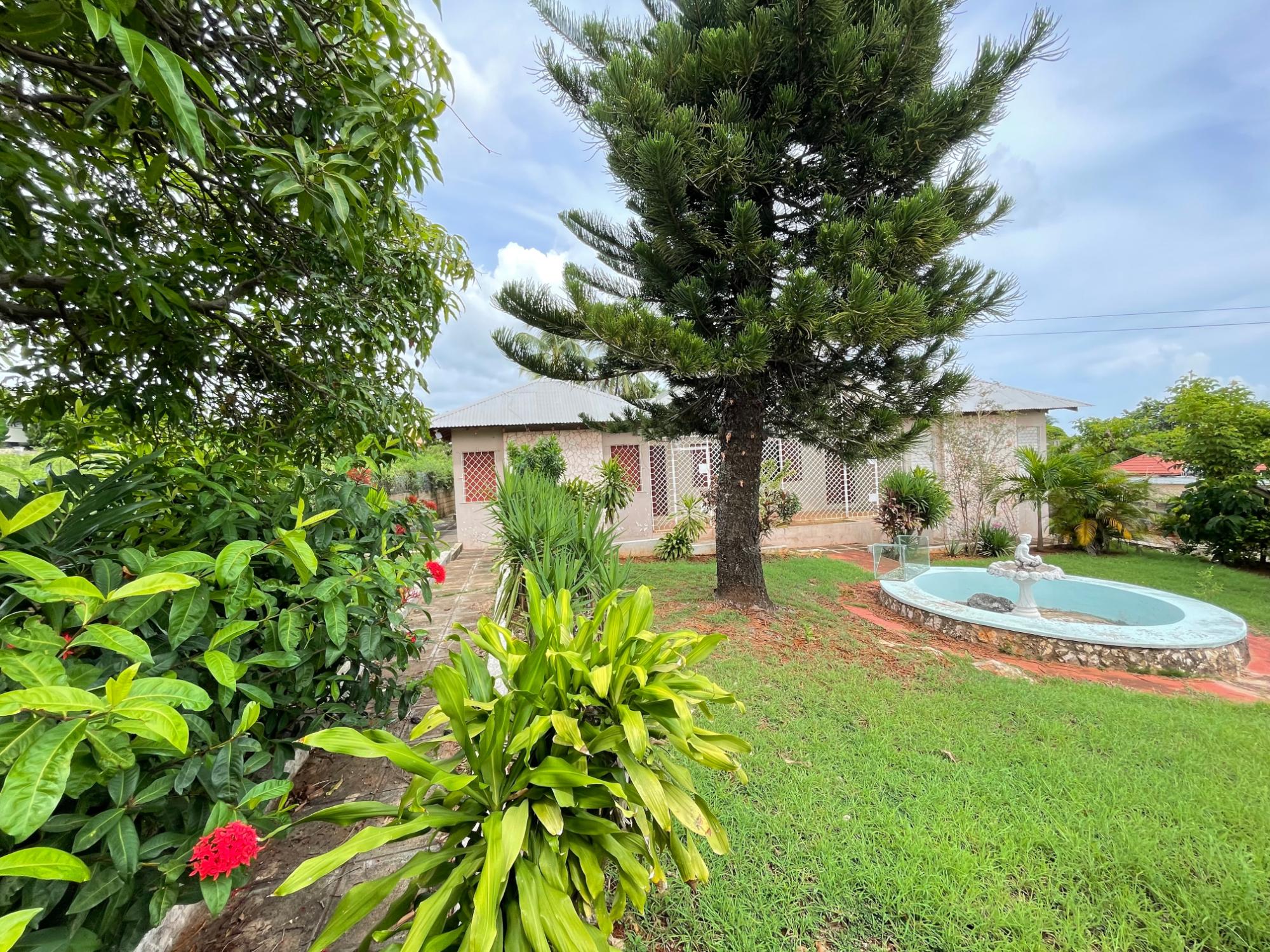 House For Sale: GREEN ACRES, ST GABRIEL R, Spanish Town | $37,990,000 ...