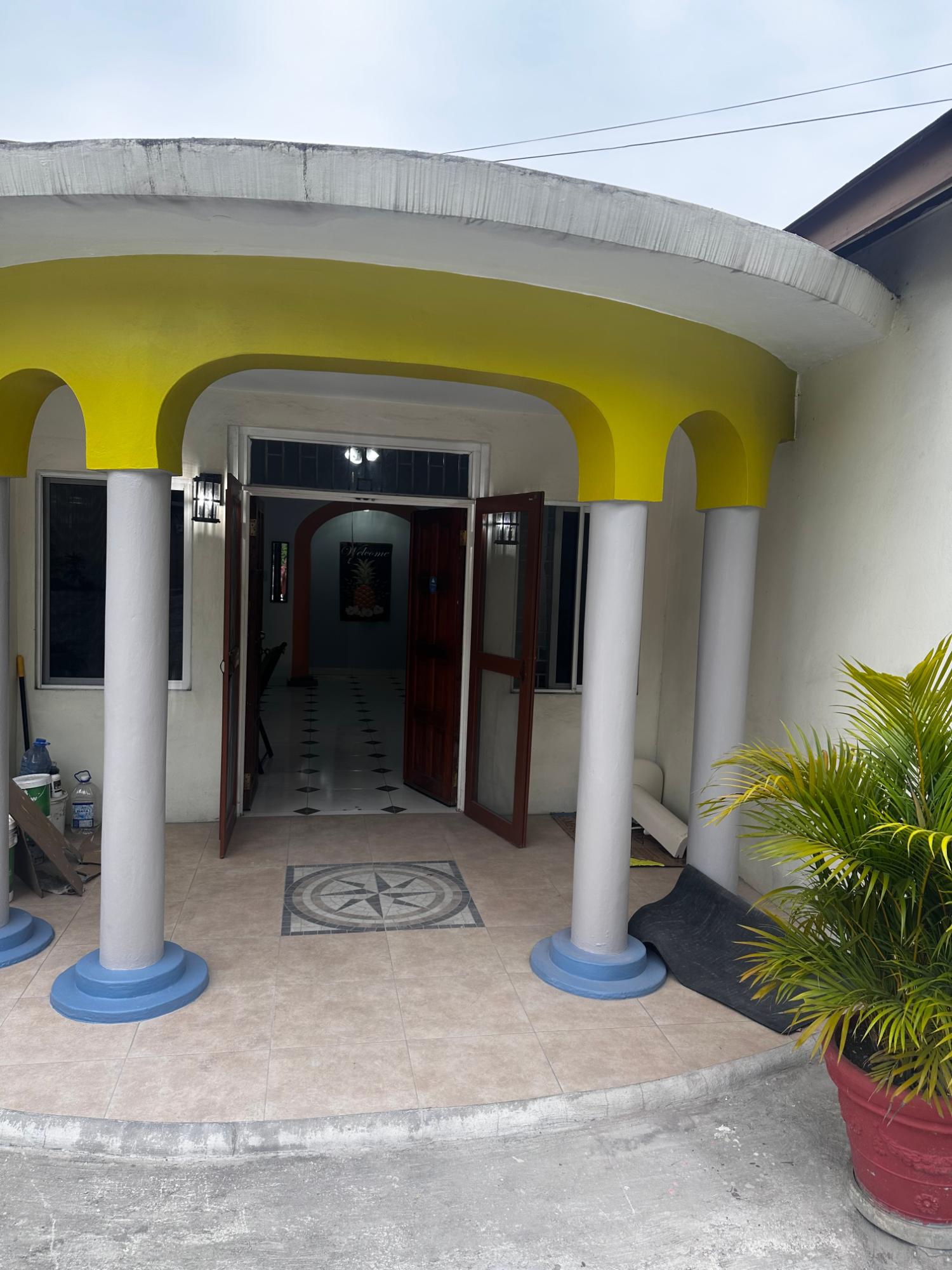 Apartment For Rent HOBBS AVE, MONTEGO BAY, Montego Bay 1,400 Keez