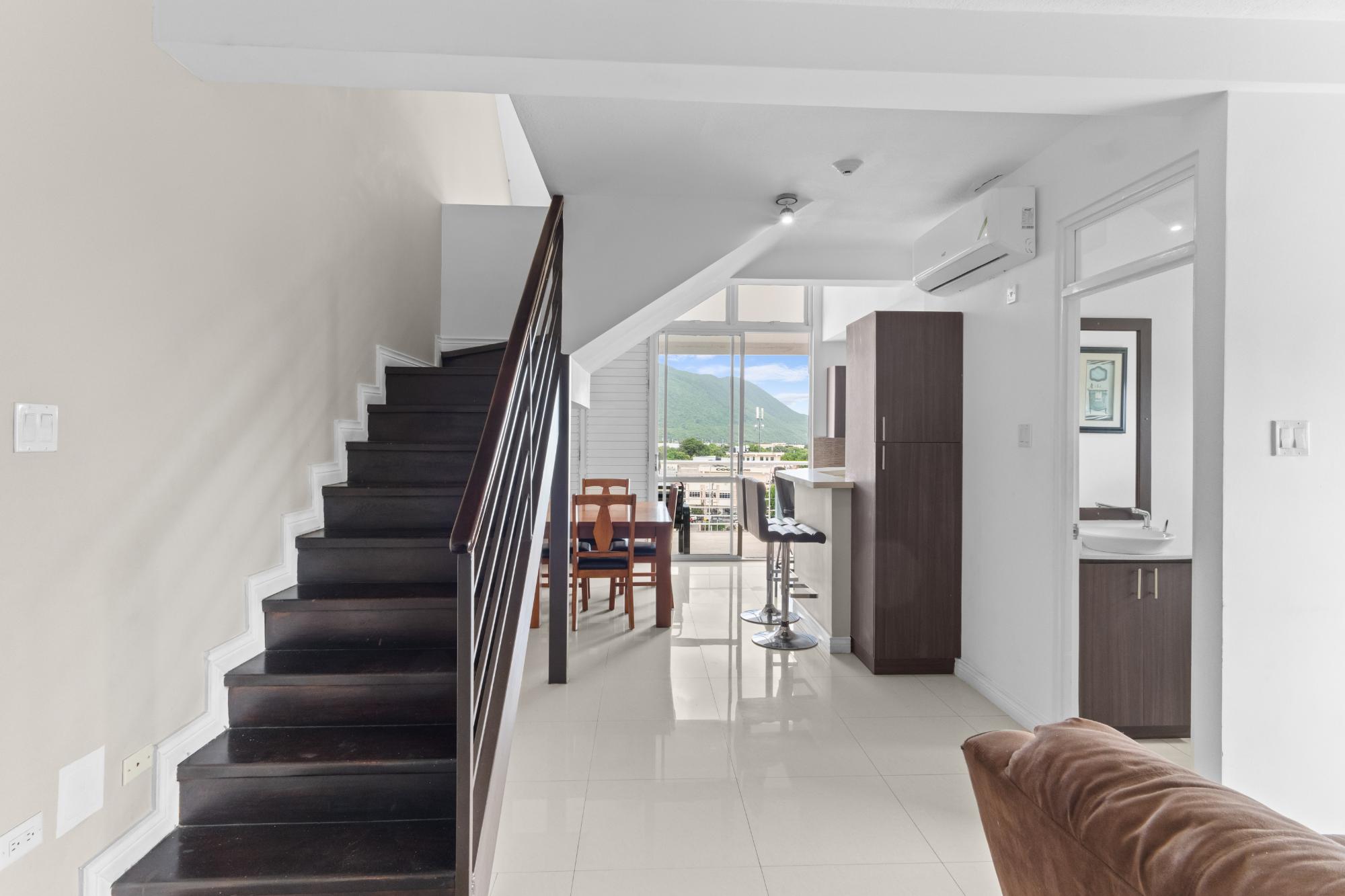 Apartment For Rent BROMPTON ROAD, Kingston 5 1,500 Keez