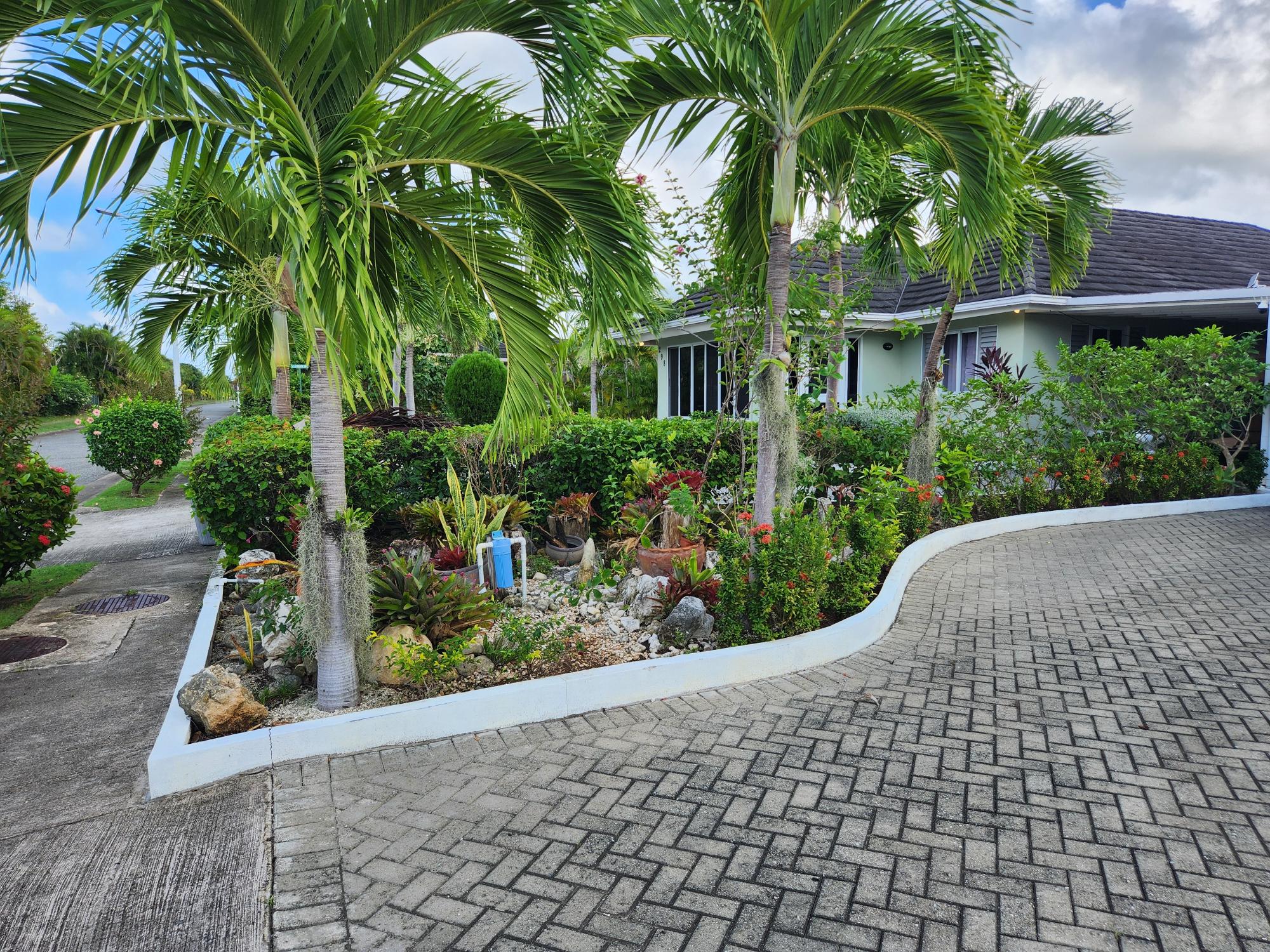 house-for-sale-gardenia-ave-richmond-455-000-keez