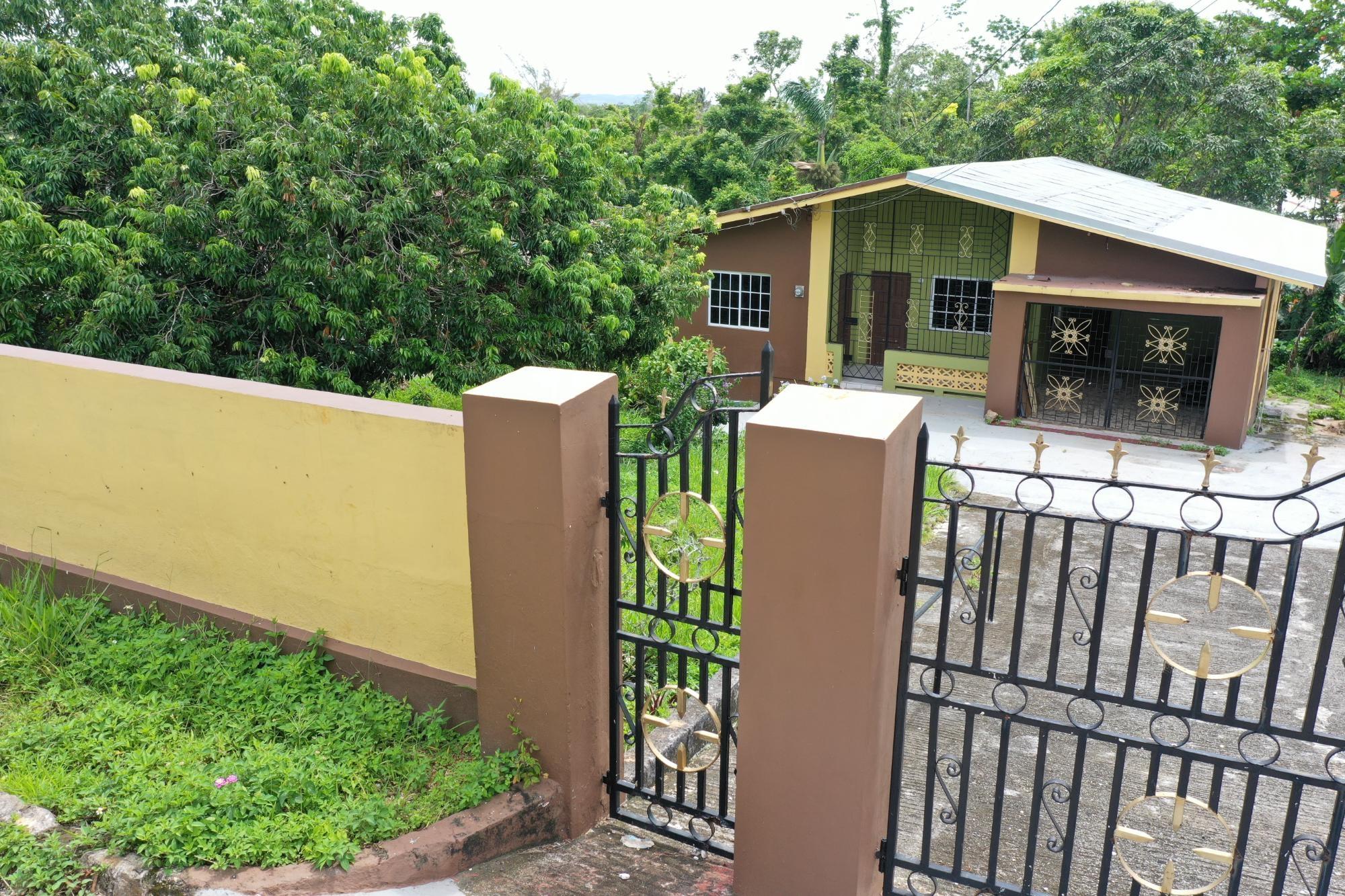 house-for-sale-georges-valley-mandevill-georges-valley-25-000-000