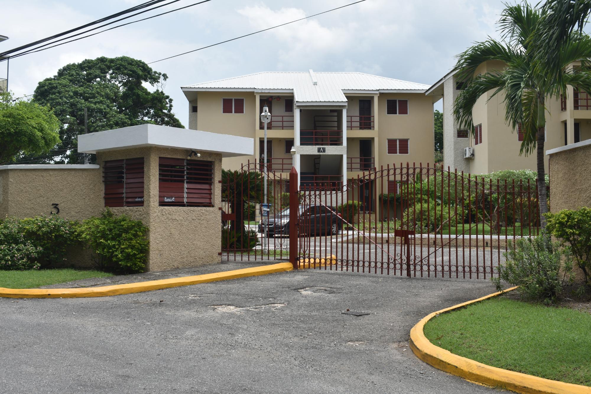 Apartment For Rent: GROVE PARK AVENUE, Constant Spring P.O. | $150,000