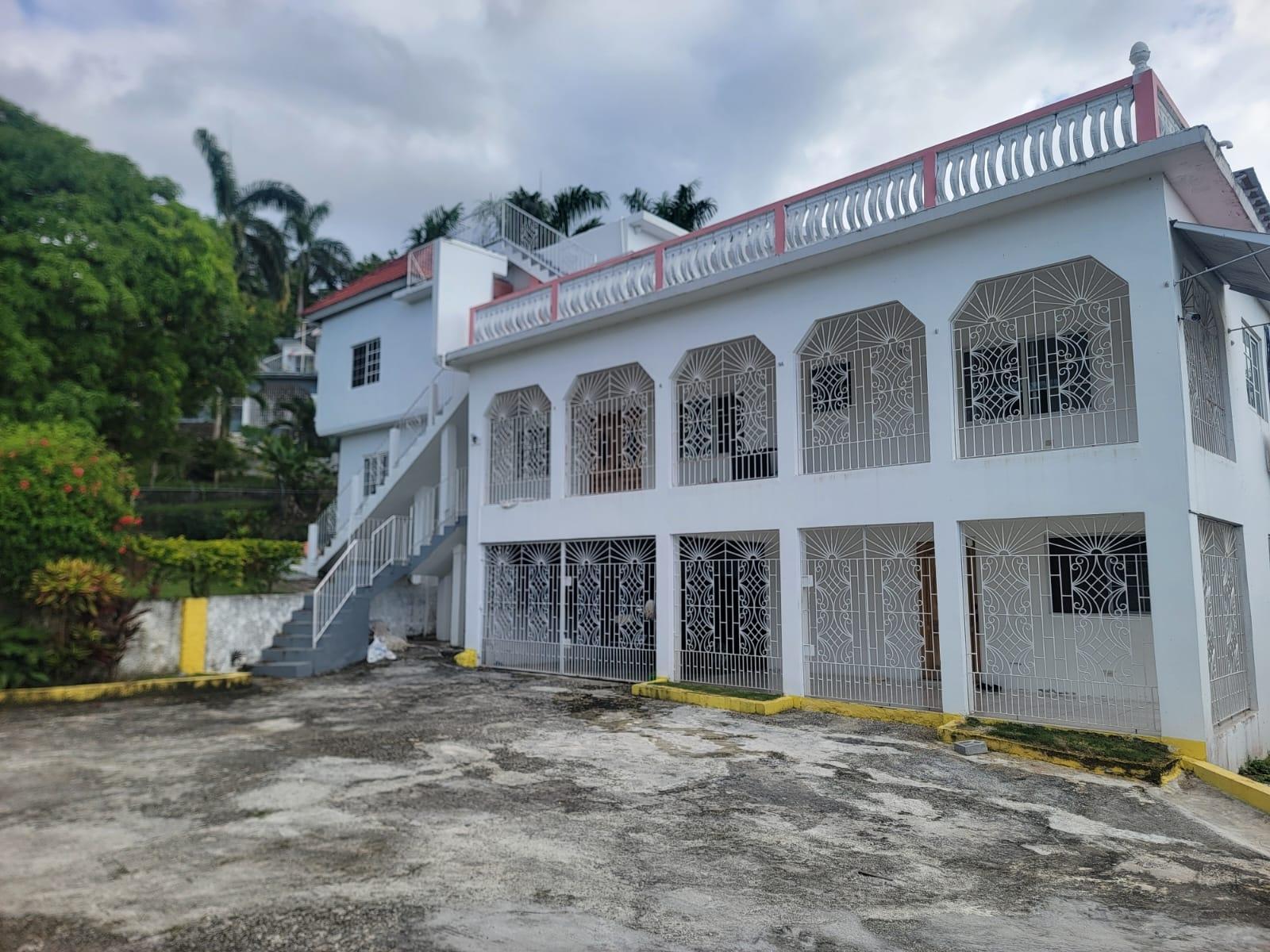 house-for-sale-dr-aston-king-highway-reading-800-000-keez