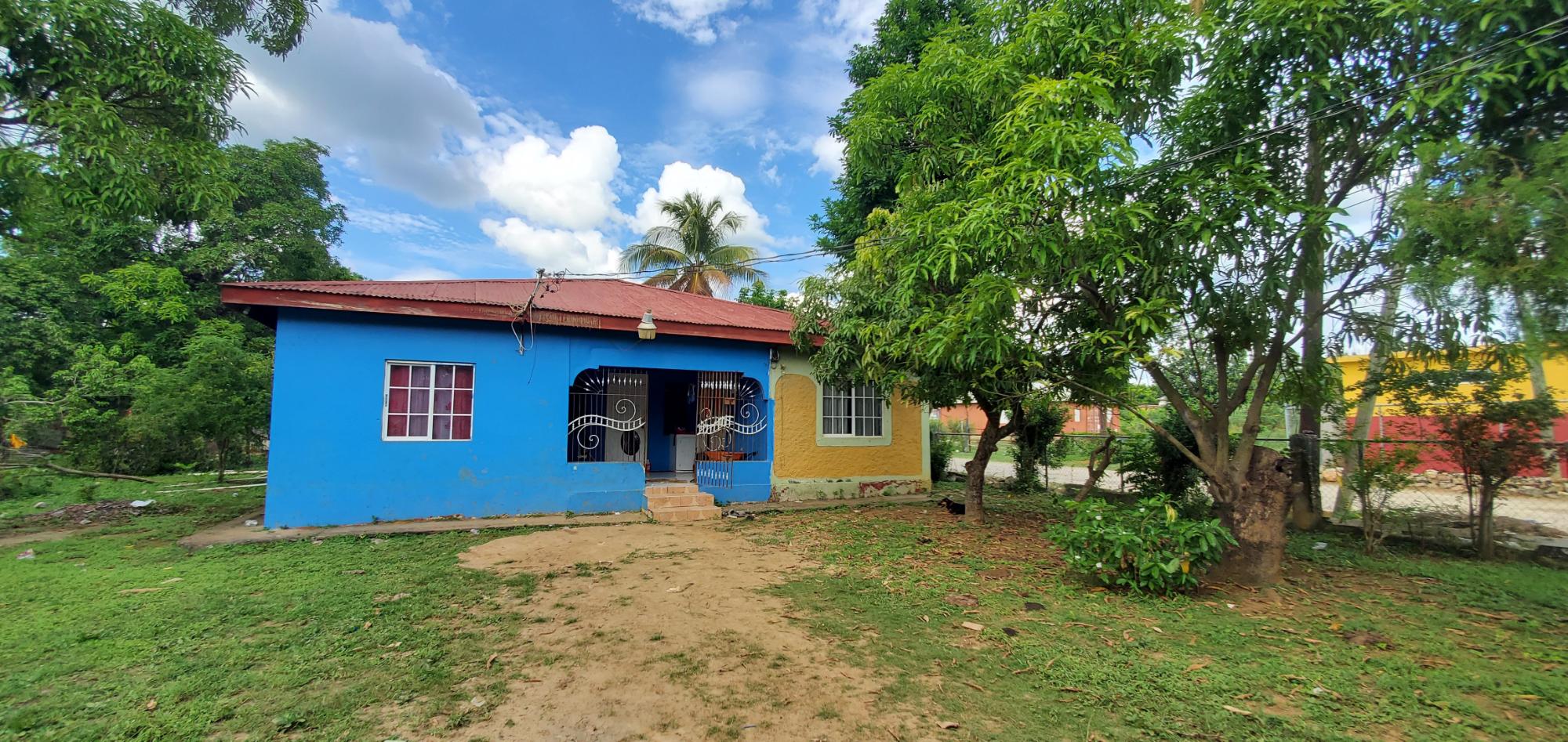 house-for-sale-race-track-avenue-denbigh-16-000-000-keez