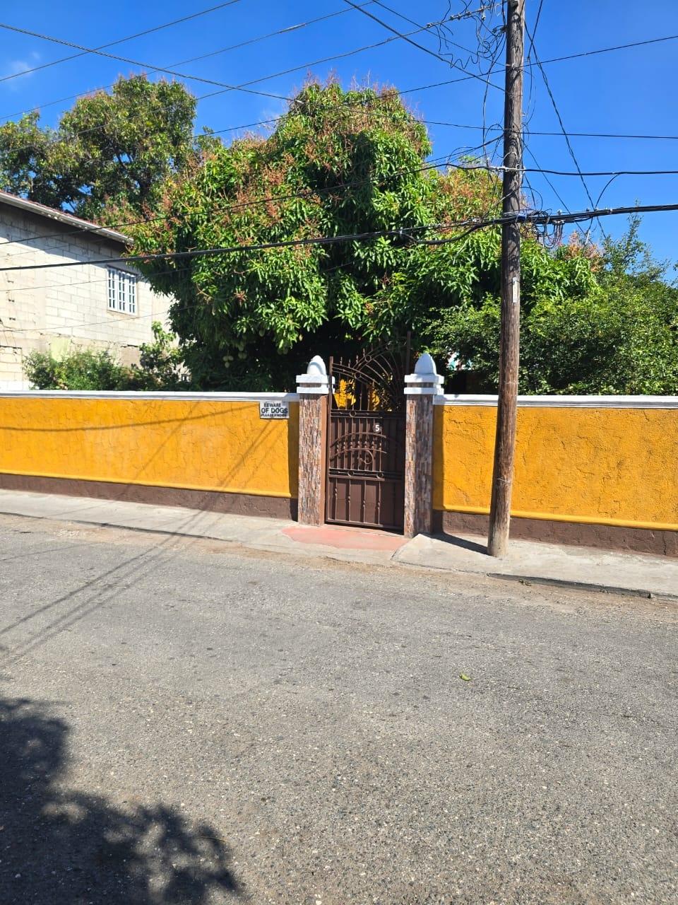 apartment-for-rent-deanery-avenue-kingston-3-120-000-keez