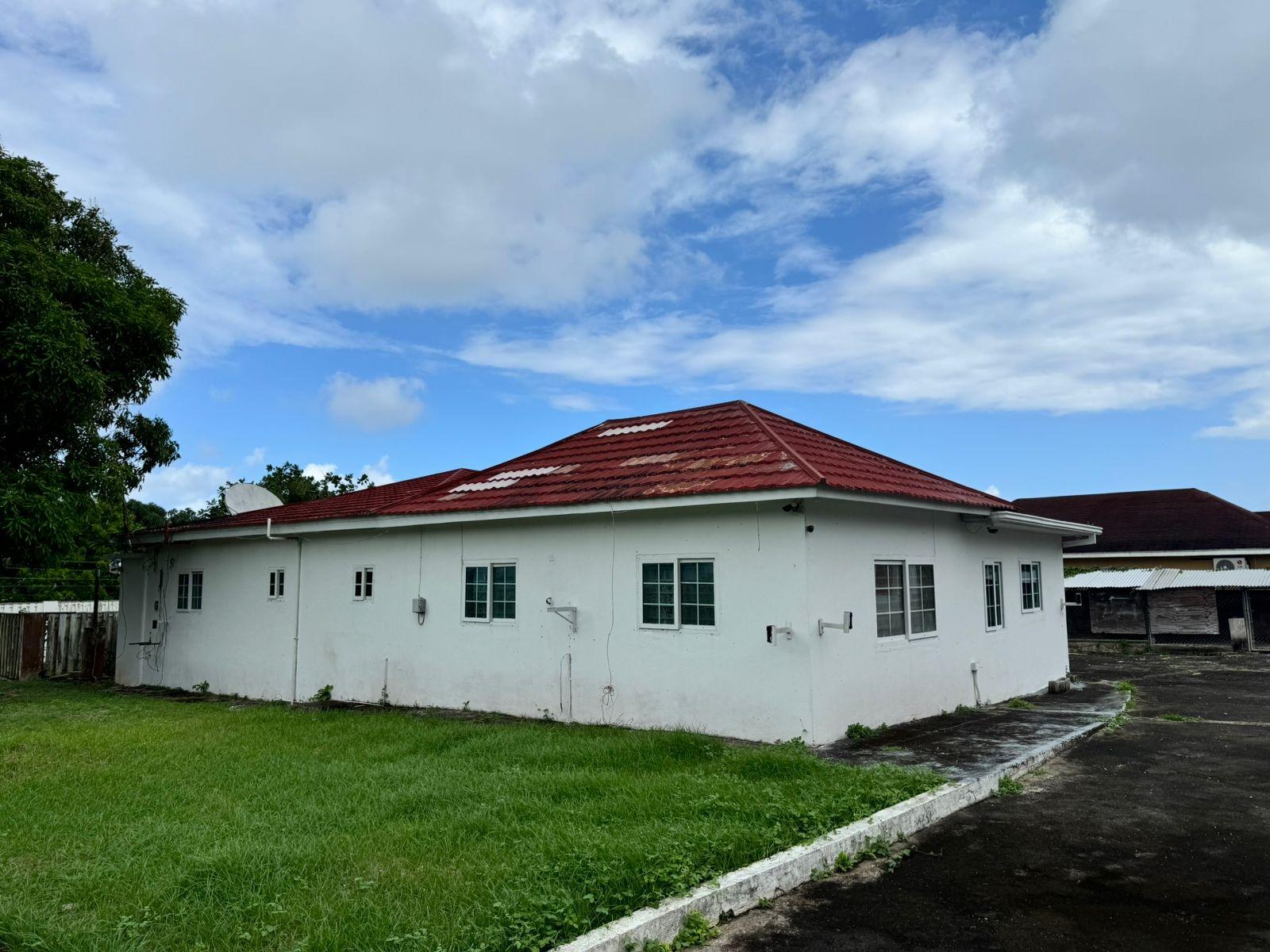 House For Sale: POMPANO BAY, ST. MARY, Tower Isle | $350,000
