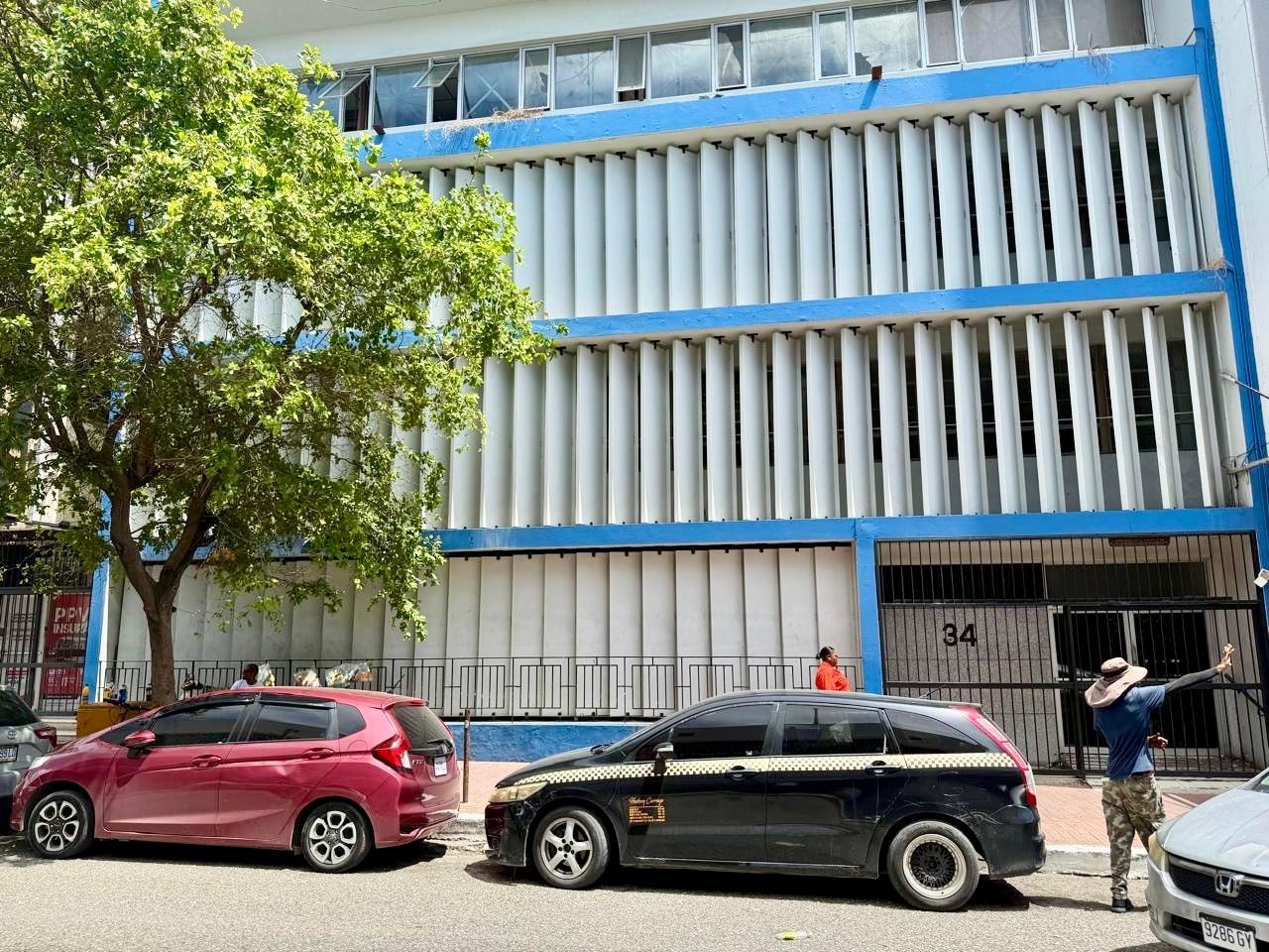 Offices / Commercial Bldg For Sale: LYNDHURST ROAD, Kingston 5 ...