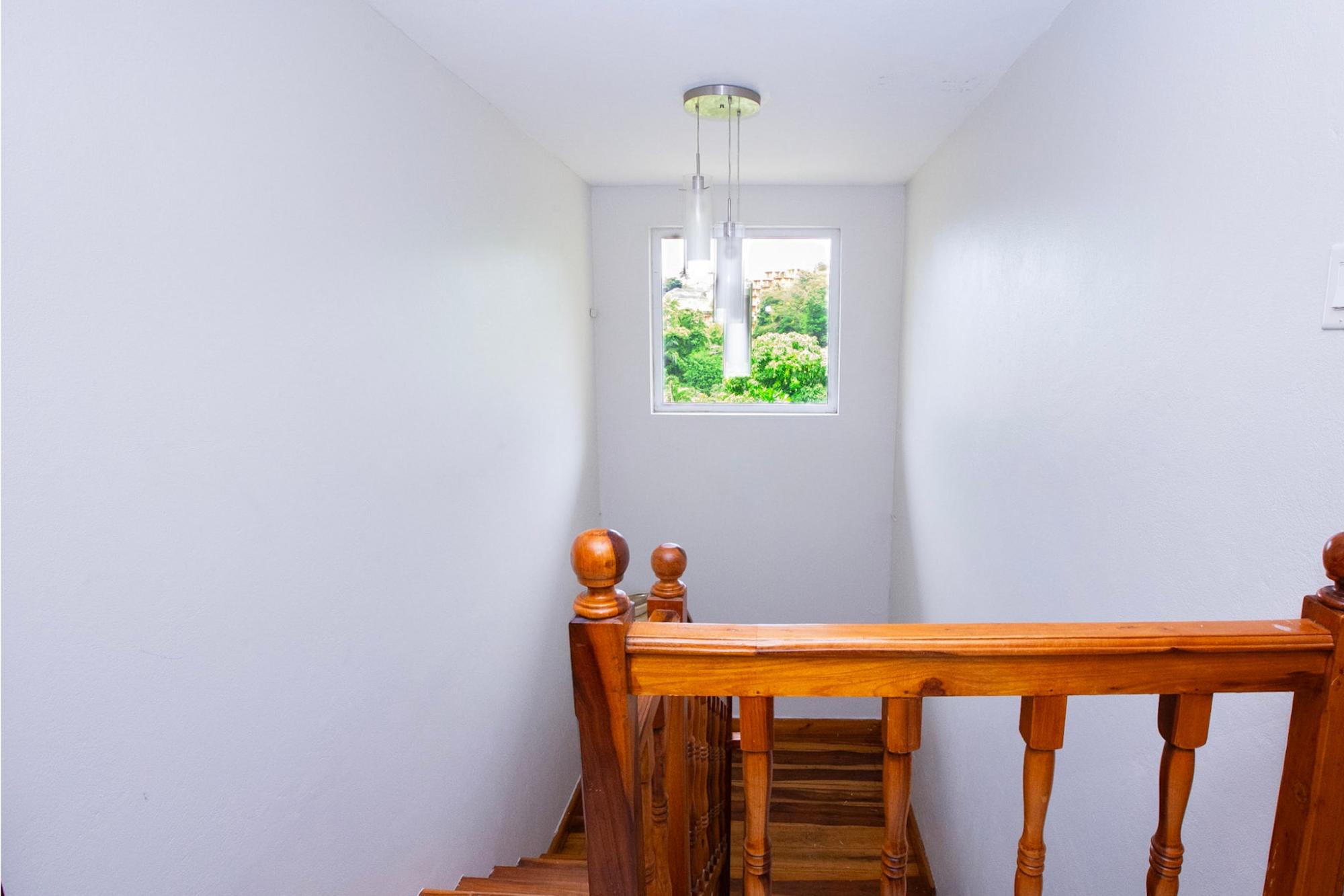 House For Sale: OLD STONY HILL ROAD, Kingston 9 | $150,000,000 photo 17