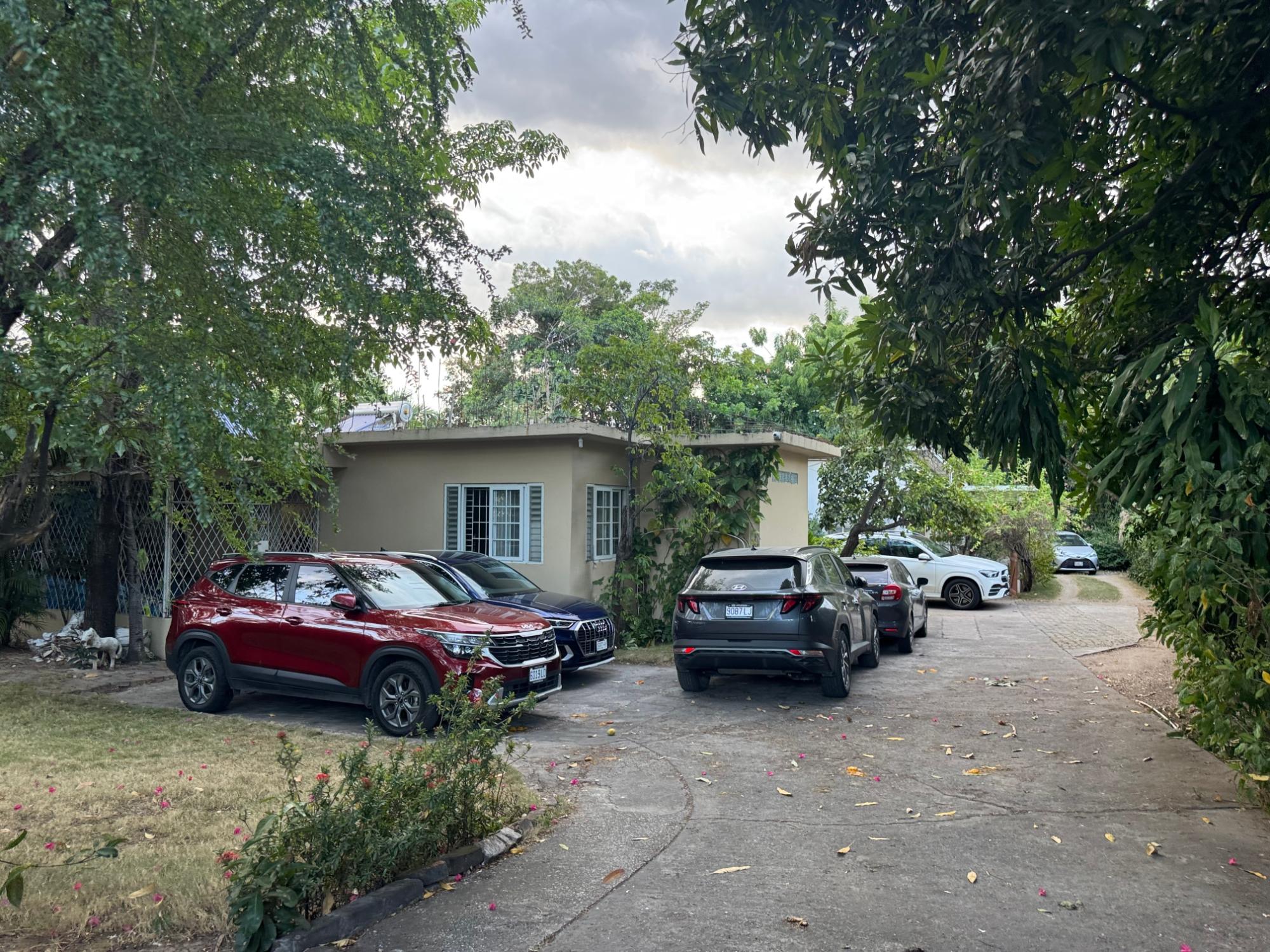 House For Sale: KINGS HOUSE AVE., Kingston 6 | $105,000,000 photo 8