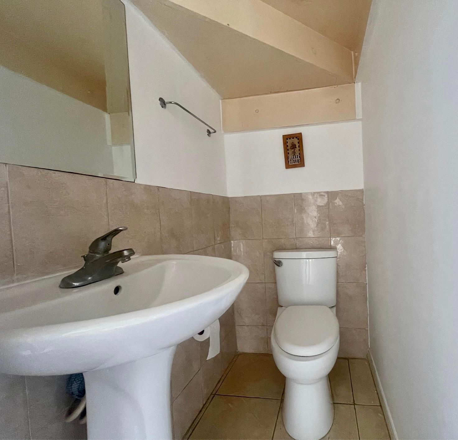 Townhouse For Rent: MONTICELLO MANOR, Portmore Country Club | $150,000 photo 4