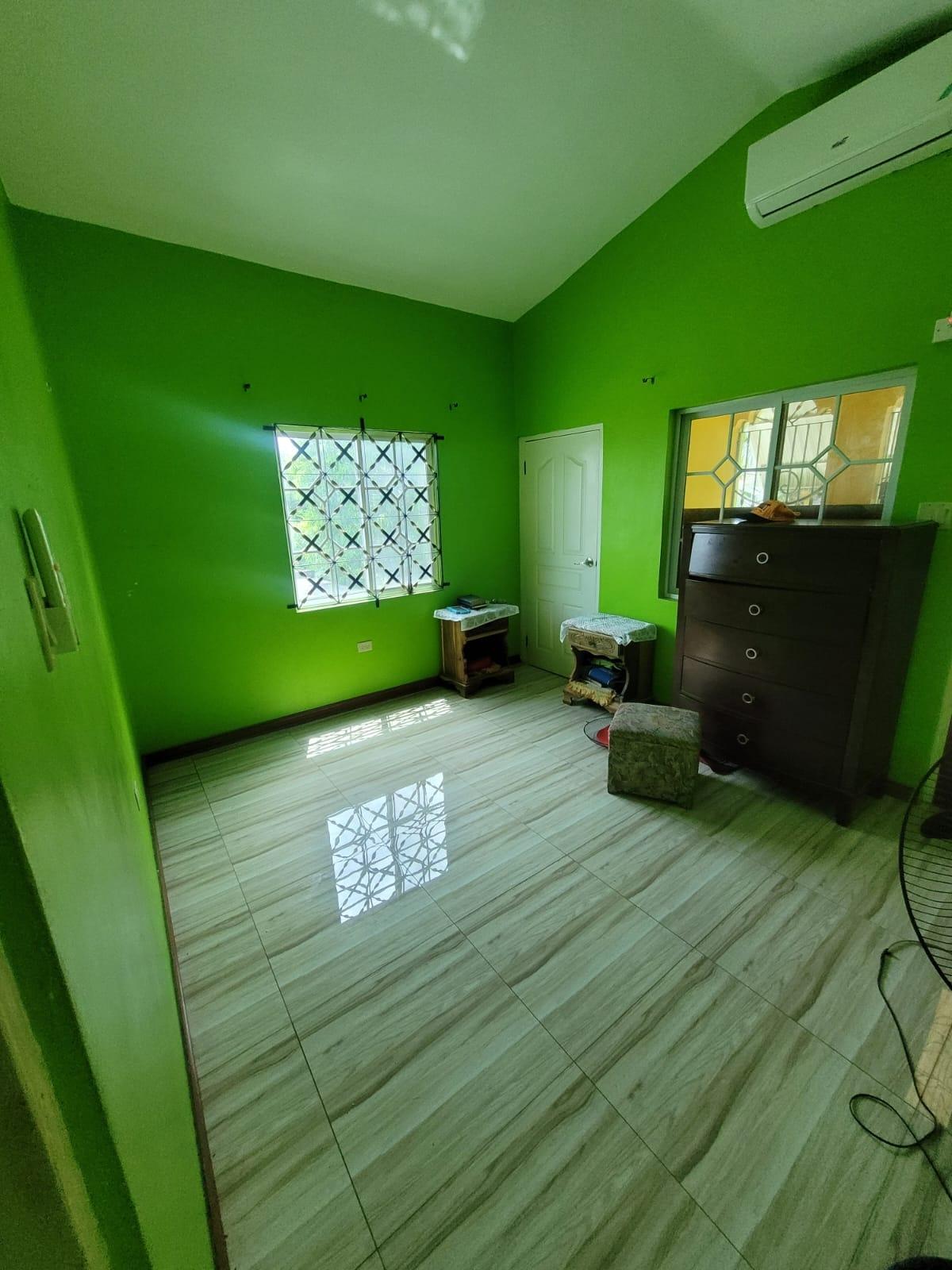 House For Sale: 4 EAST GREATER PORTMORE,, Greater Portmore | $48,000,000 photo 9