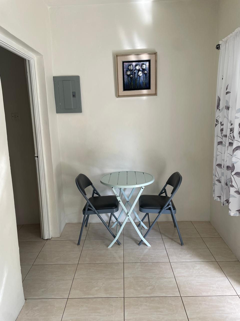 Apartment For Rent: CAREY PARK , DUNCAN, TREL, Carey Park | $65,000 photo 6