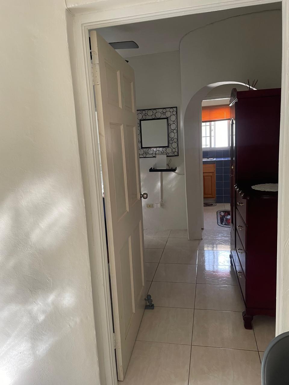 Apartment For Rent: CAREY PARK , DUNCAN, TREL, Carey Park | $65,000 photo 7