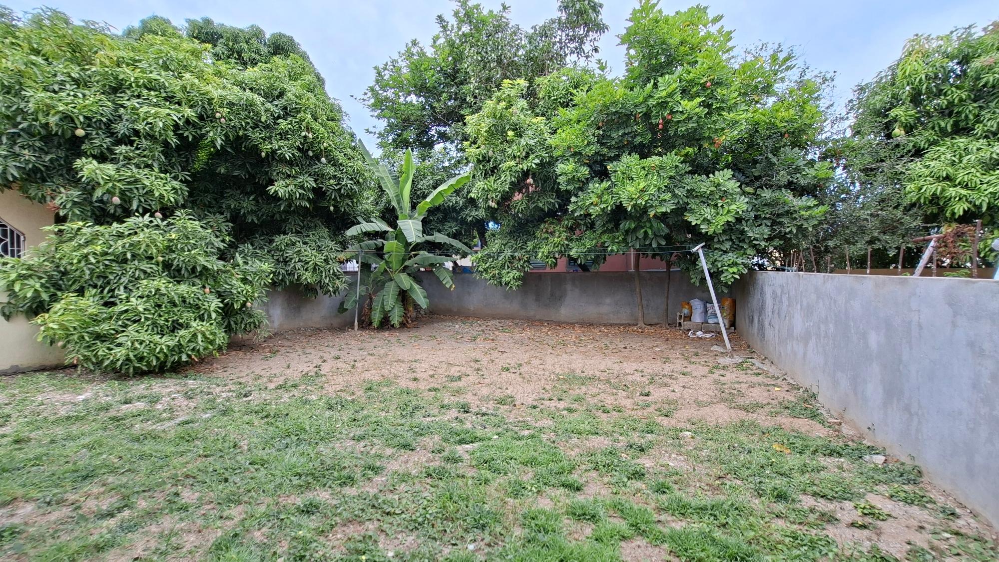 House For Rent: PORTMORE PINES, Portmore Pines | $80,000 photo 6