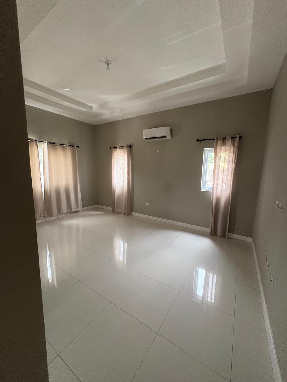 Apartment For Rent: COOLSHADE DRIVE, Kingston 19 | $190,000 photo 7