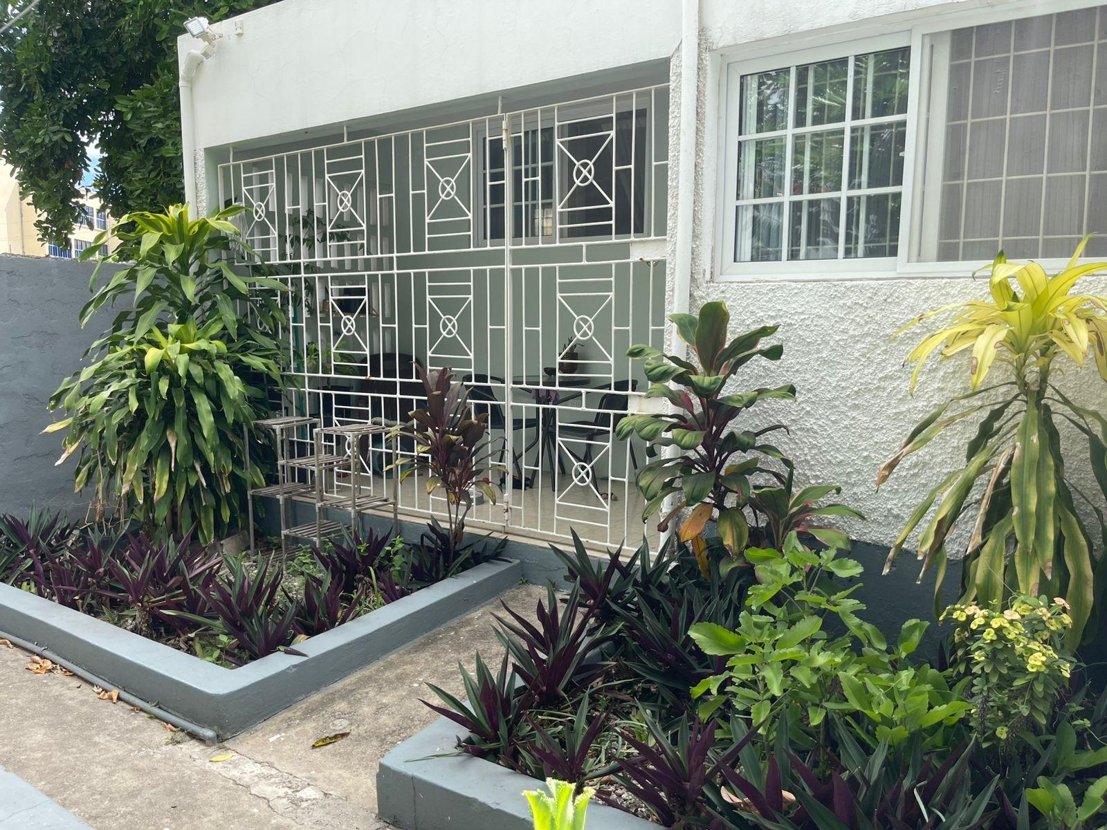 House For Sale: GARY CLOSE, Kingston 5 | $80,000,000 photo 5