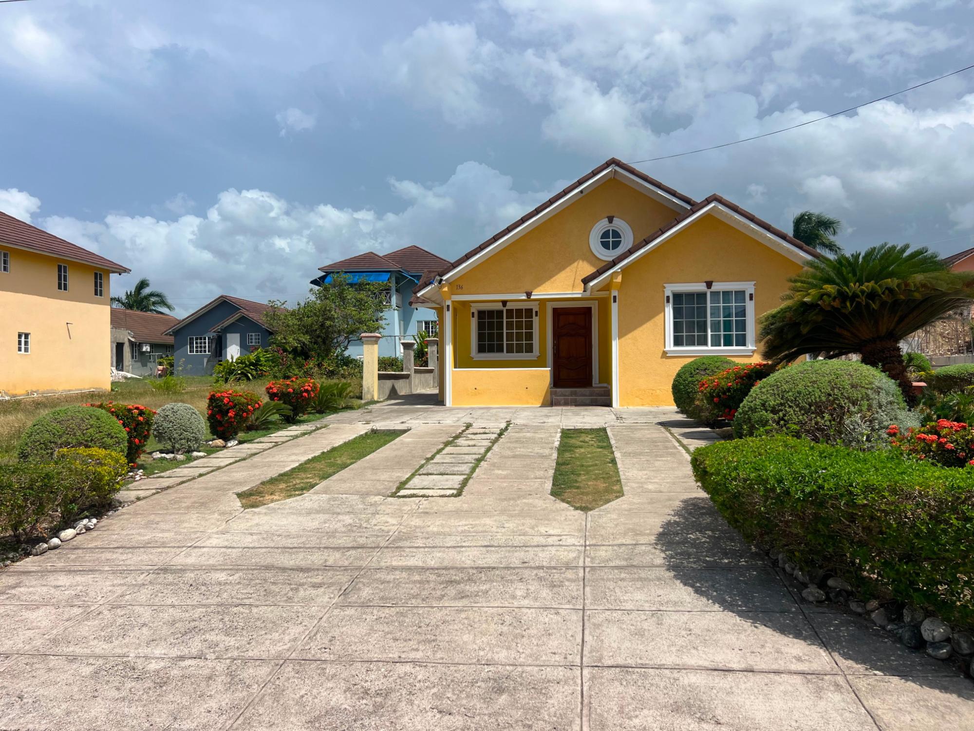 House For Rent: ESTATE, Ocho Rios | $1,200 photo 2