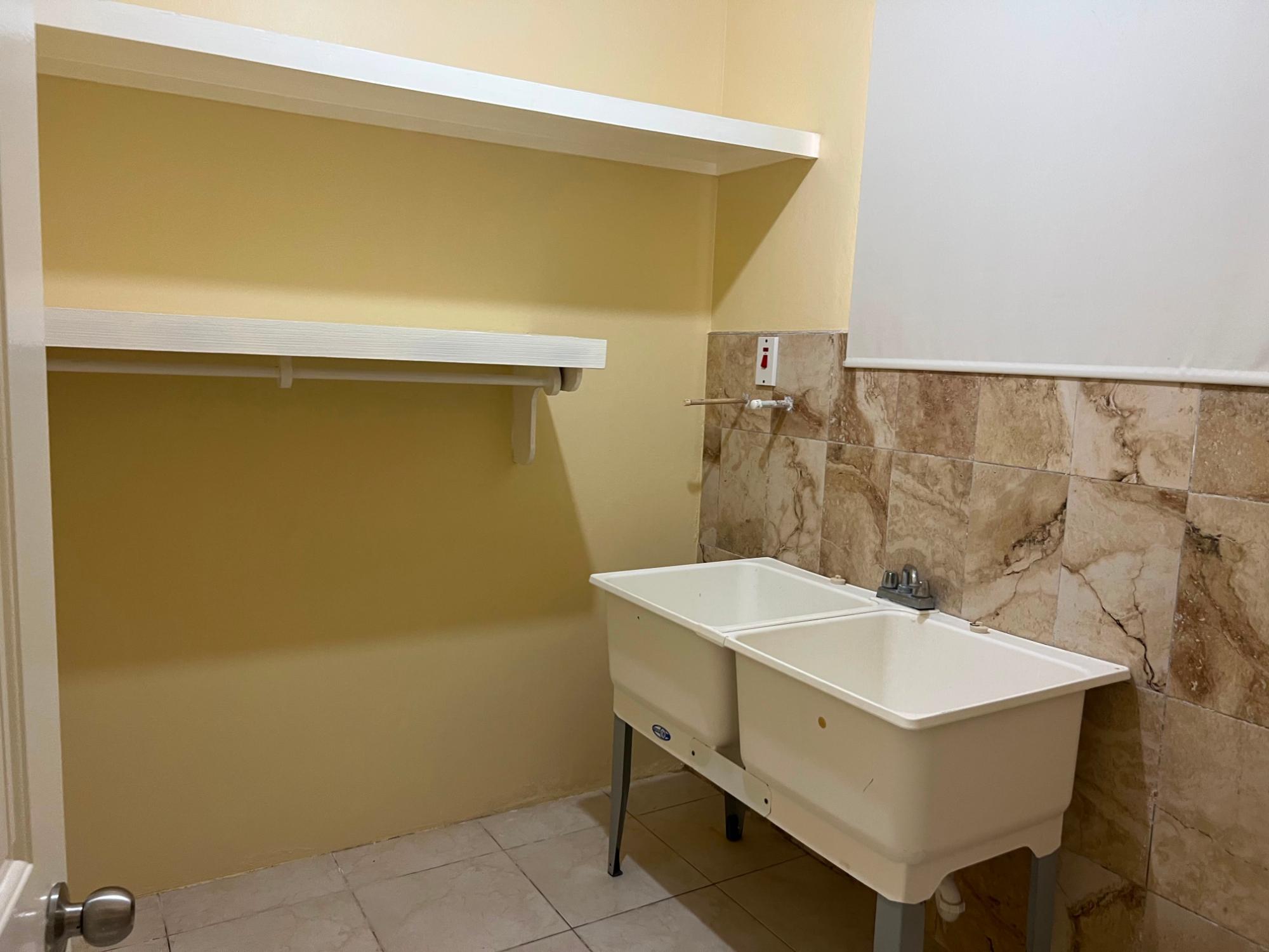 House For Rent: ESTATE, Ocho Rios | $1,200 photo 10