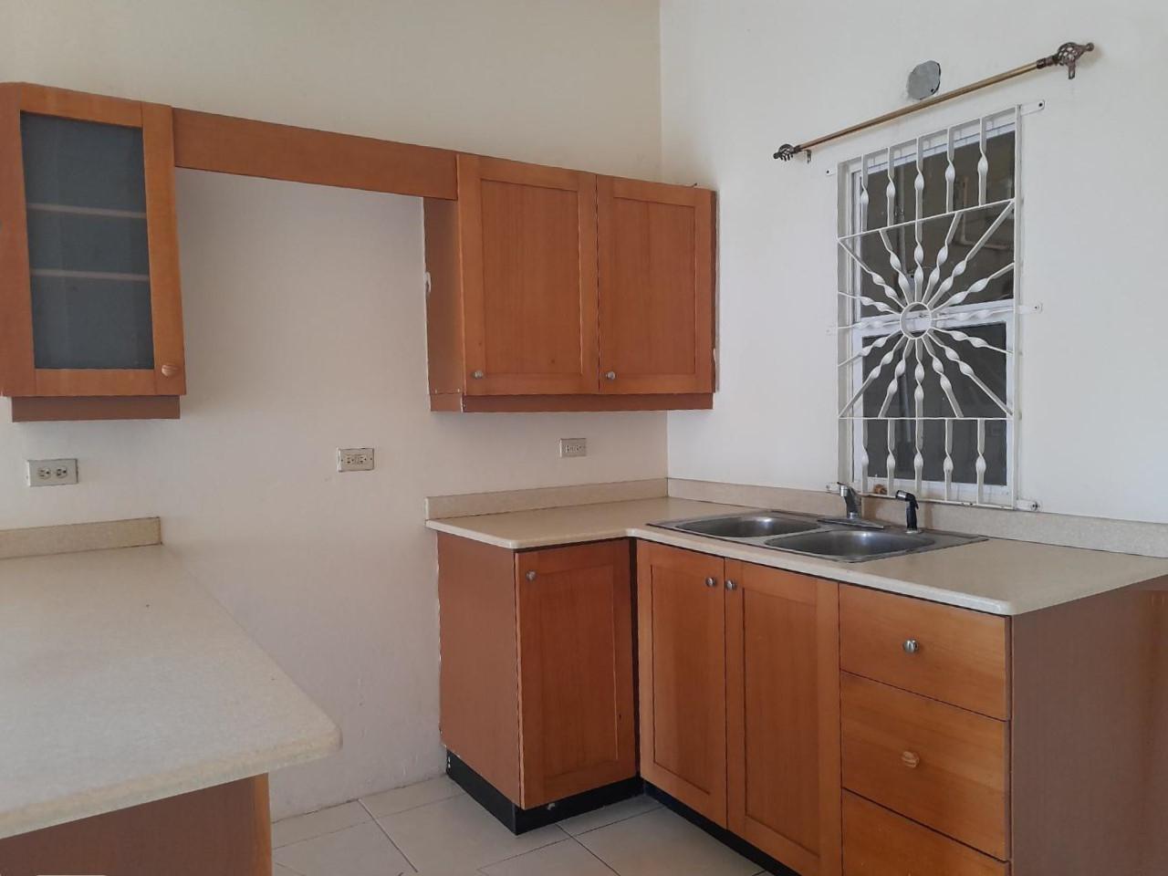 House For Rent: NEW HARBOUR VILLAGE 3, Old Harbour | $75,000 photo 3