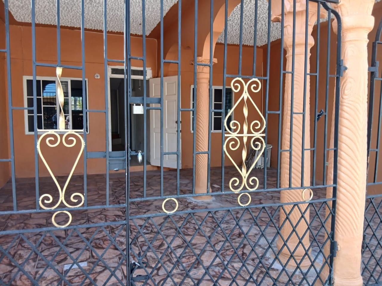 House For Sale: OAK AVENUE 318 EBONY VALE, Spanish Town | $24,850,000 photo 2