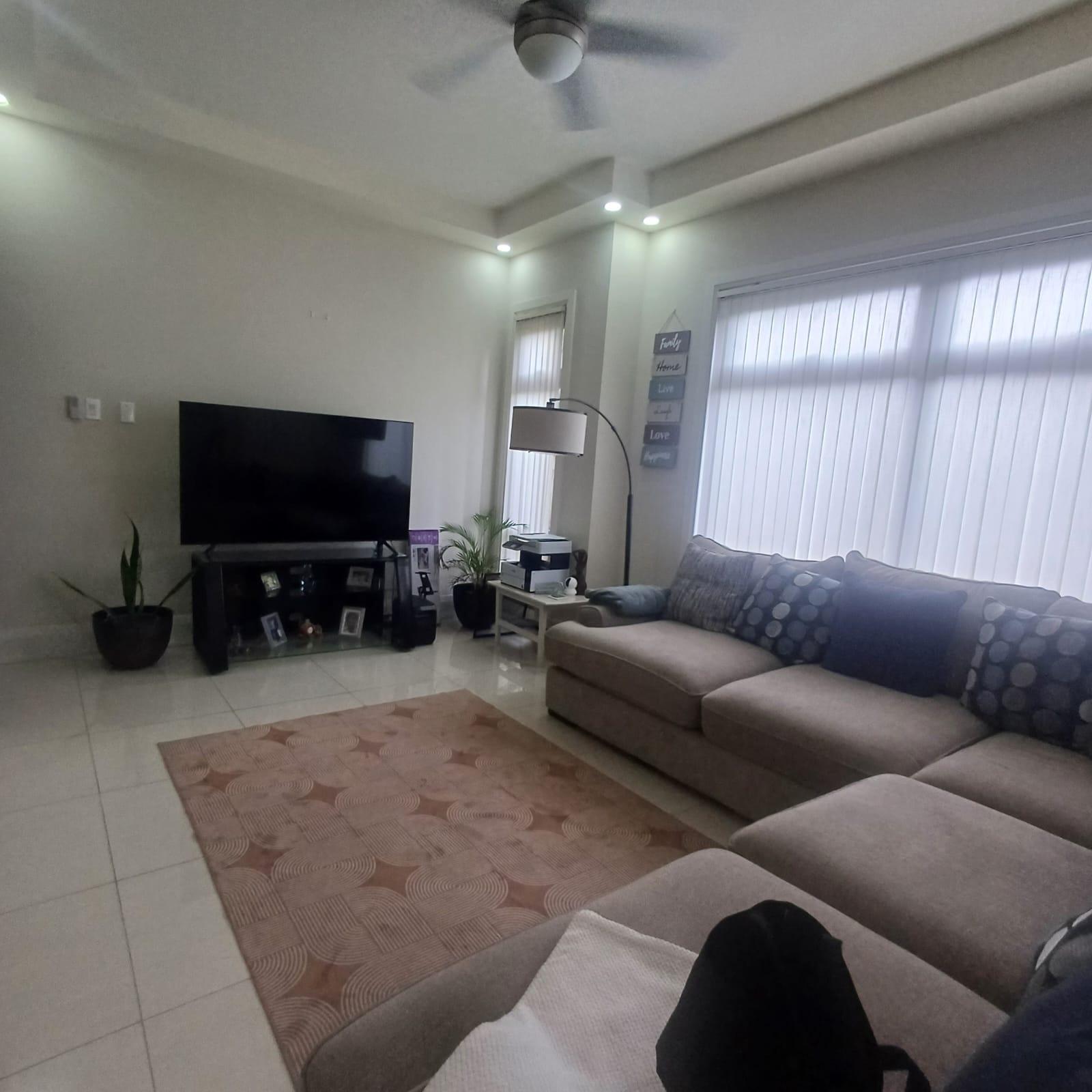 Apartment For Rent: LIPSCOMBE ROAD, STONY HIL, Kingston 9 | $1,700 photo 8
