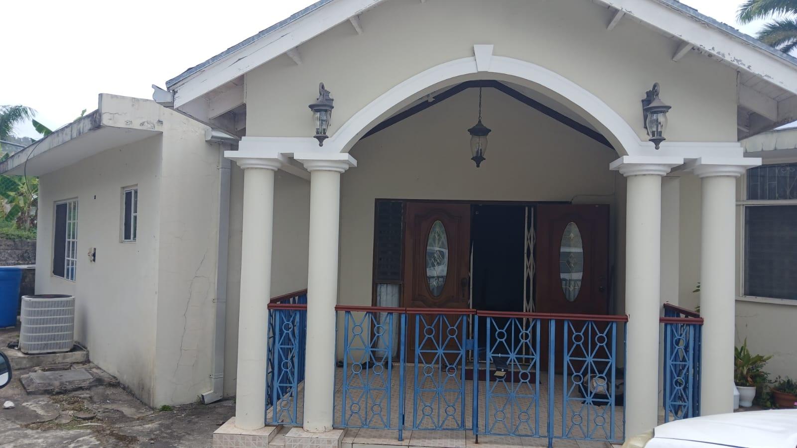 House For Sale: BOGUE HEIGHTS, Montego Bay | $68,000,000 photo 8