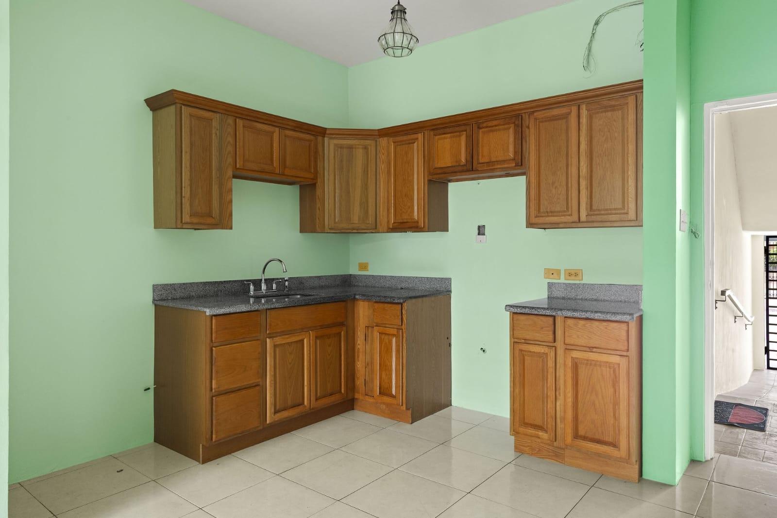 Apartment For Rent: HAMLET CRESCENT, KINGSTON, Kingston 20 | $125,000 photo 5