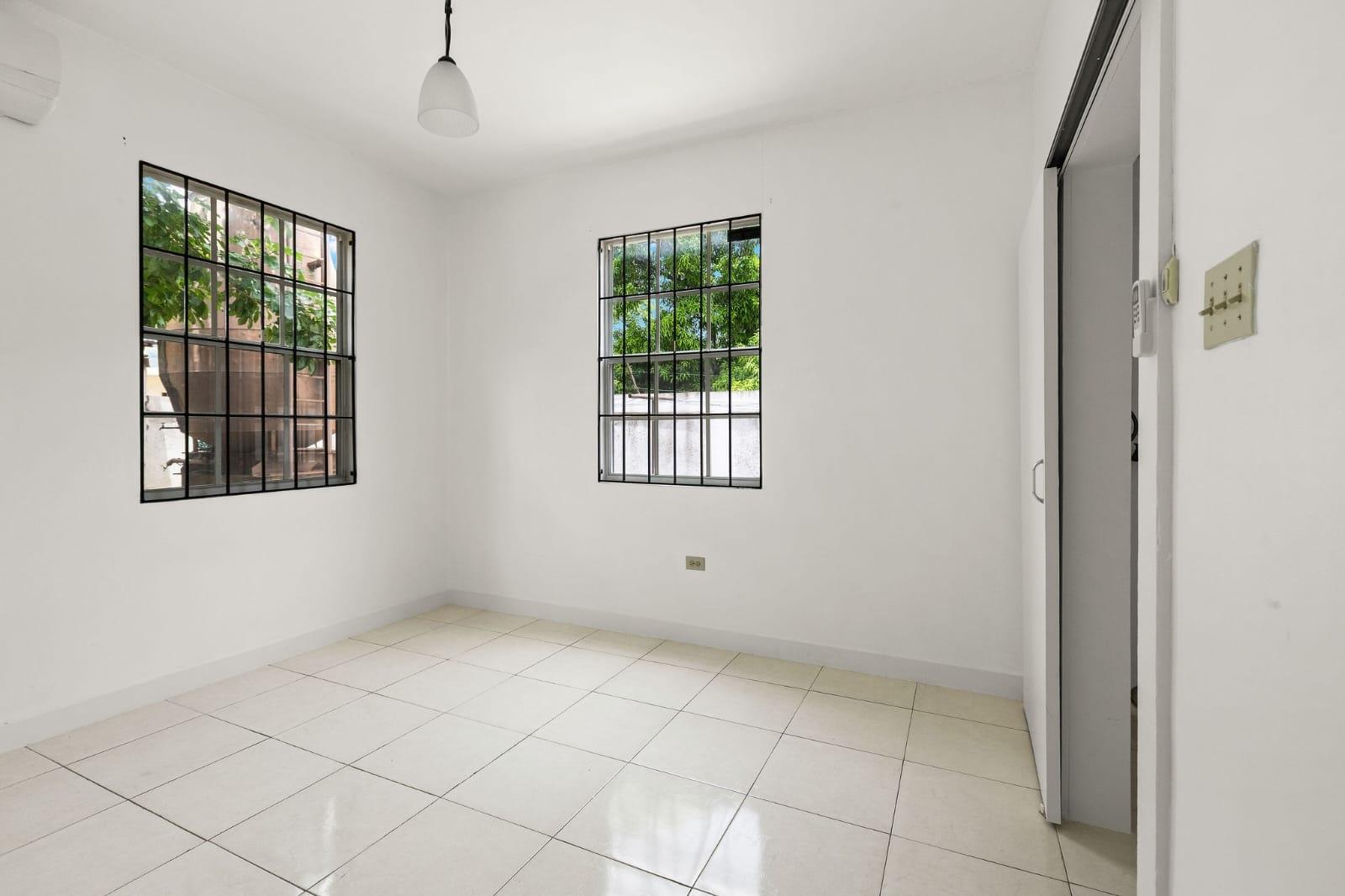Apartment For Rent: HAMLET CRESCENT, KINGSTON, Kingston 20 | $125,000 photo 8