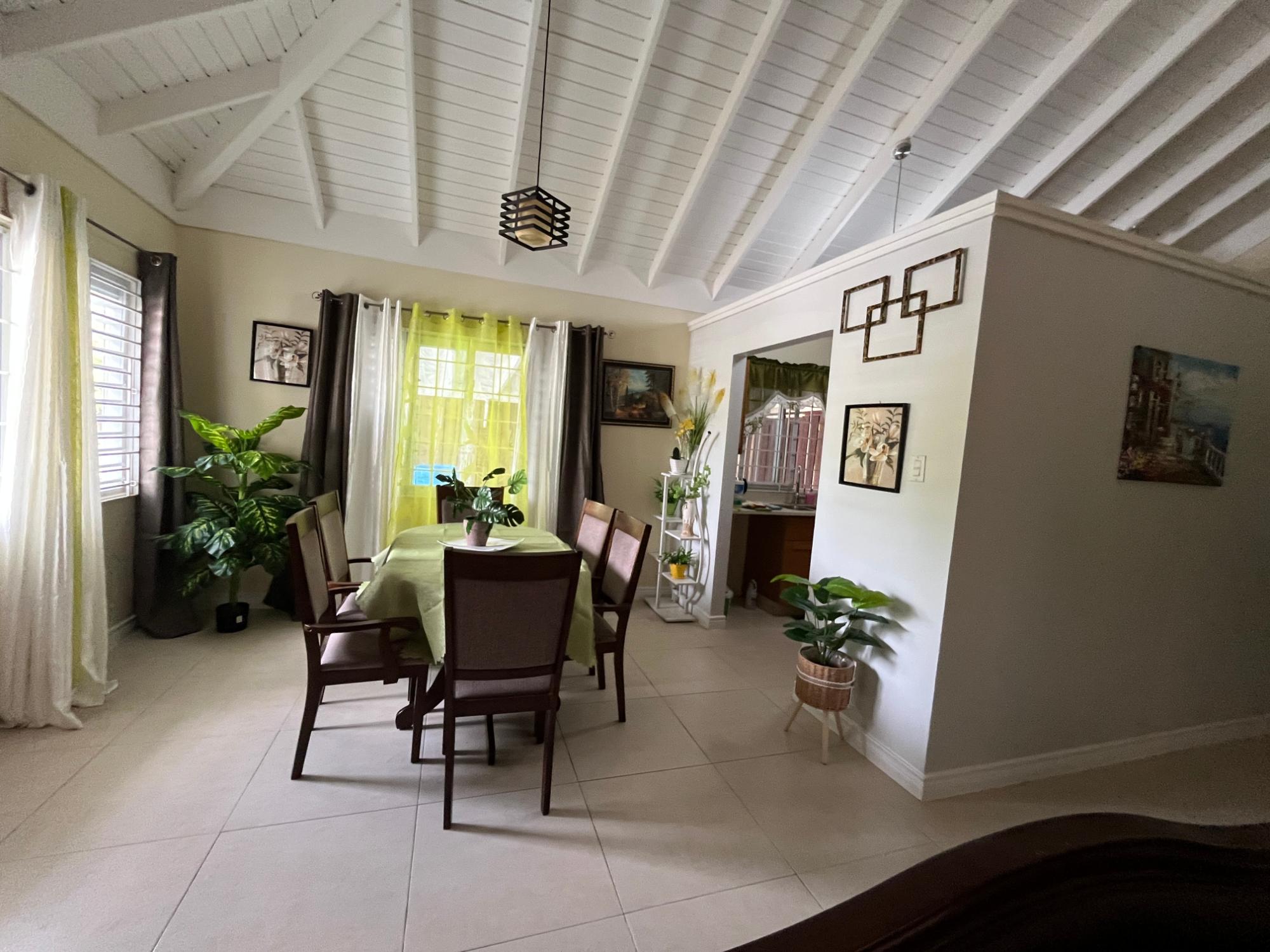 House For Rent: RICHMOND , ST ANN, Richmond | $1,700 photo 11