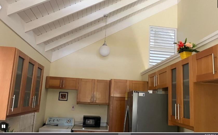 House For Rent: RICHMOND , ST ANN, Richmond | $1,700 photo 17
