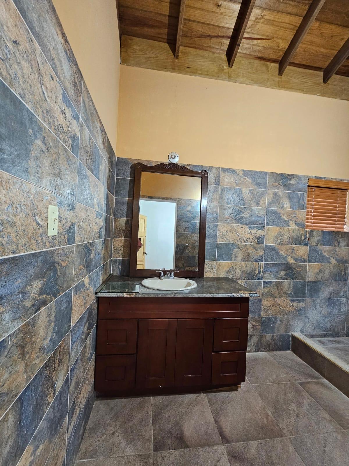 House For Rent: BERTRAM CLOSE, BELLEVUE H, Bellevue Heights | $125,000 photo 14