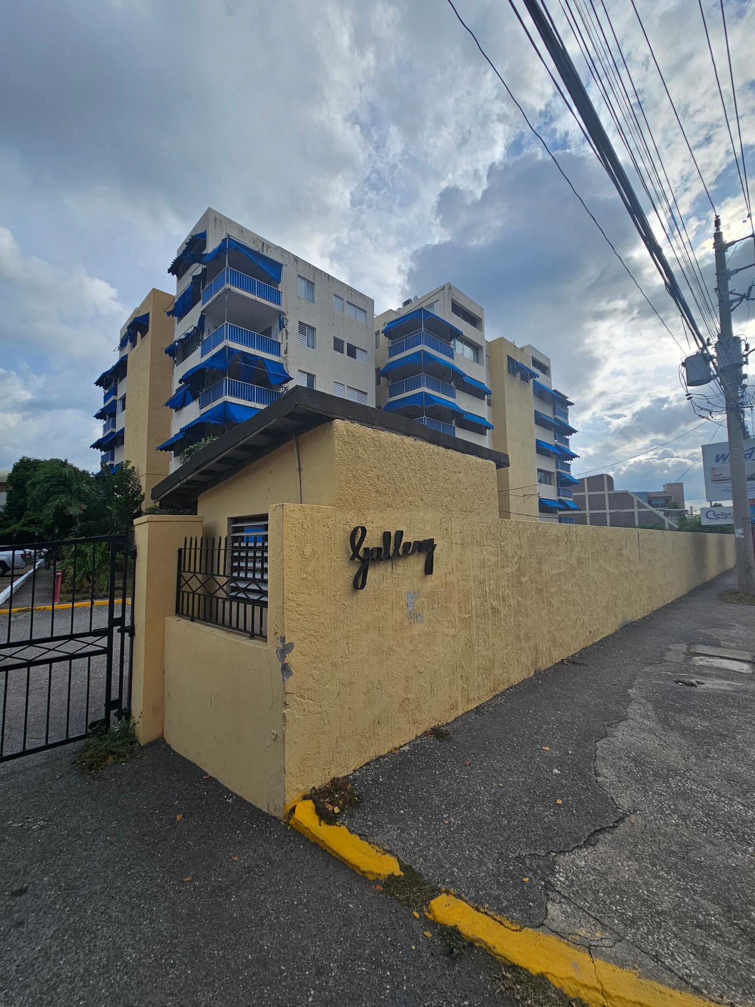Apartment For Sale: OXFORD ROAD, Kingston 5 | $43,000,000 photo 6