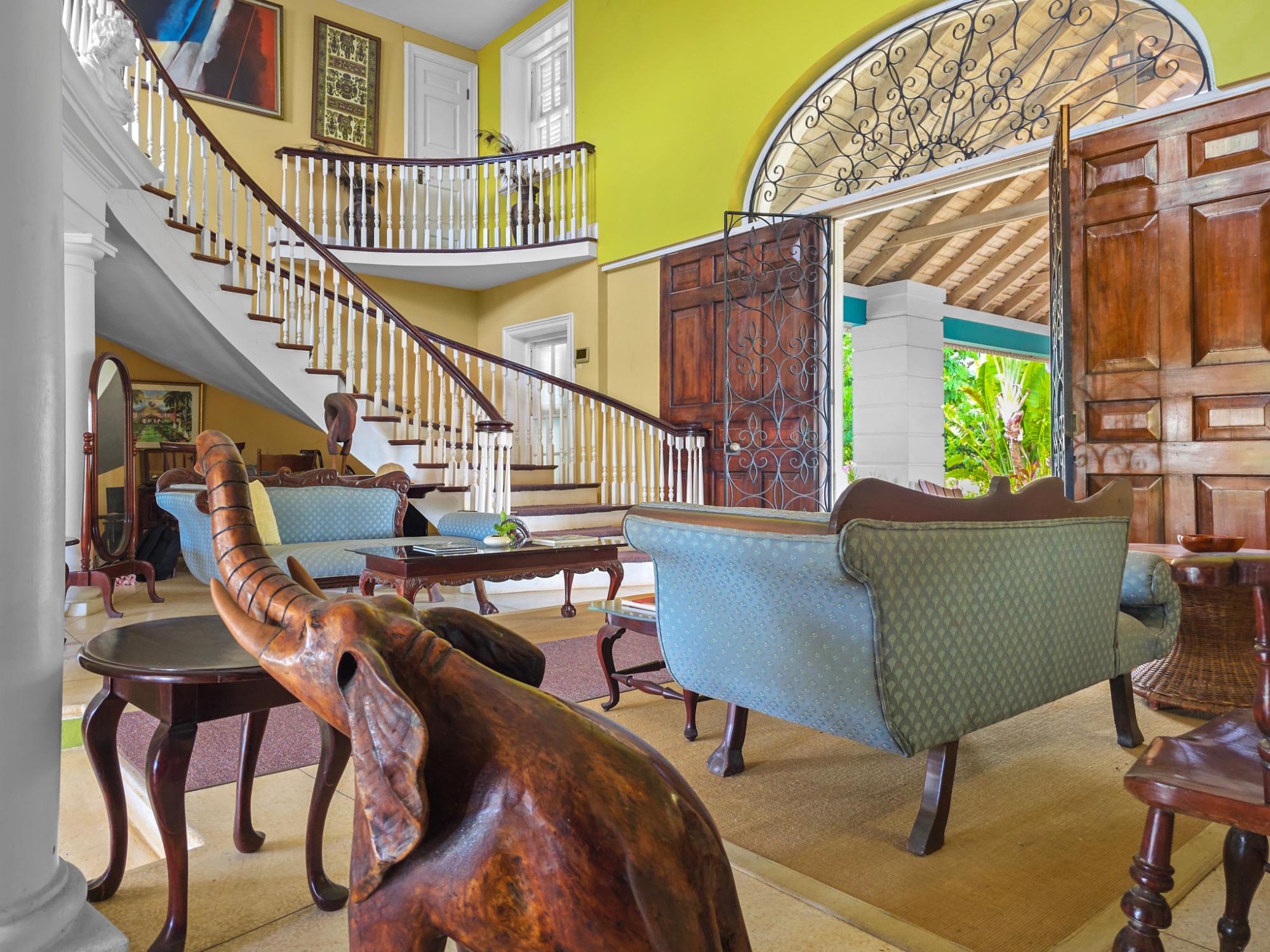 House For Sale: ROYAL PALM ESTATE, Runaway Bay | $2,500,000 photo 11