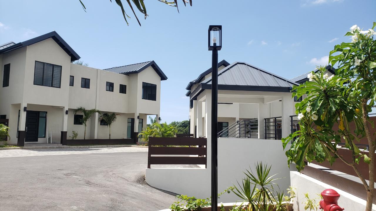 Apartment For Rent: RUSSELL HEIGHTS, Kingston 8 | $2,400 photo 2