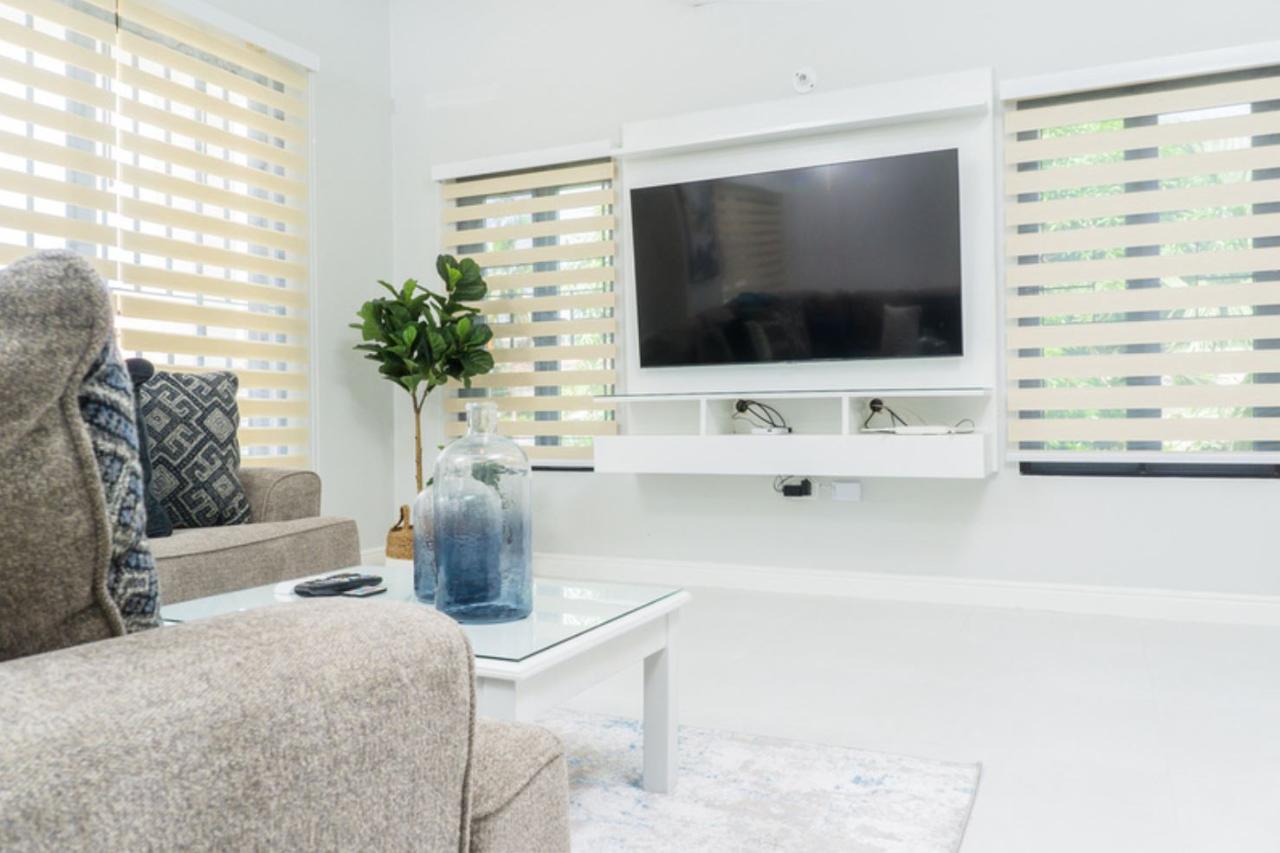 Apartment For Rent: RUSSELL HEIGHTS, Kingston 8 | $2,400 photo 10