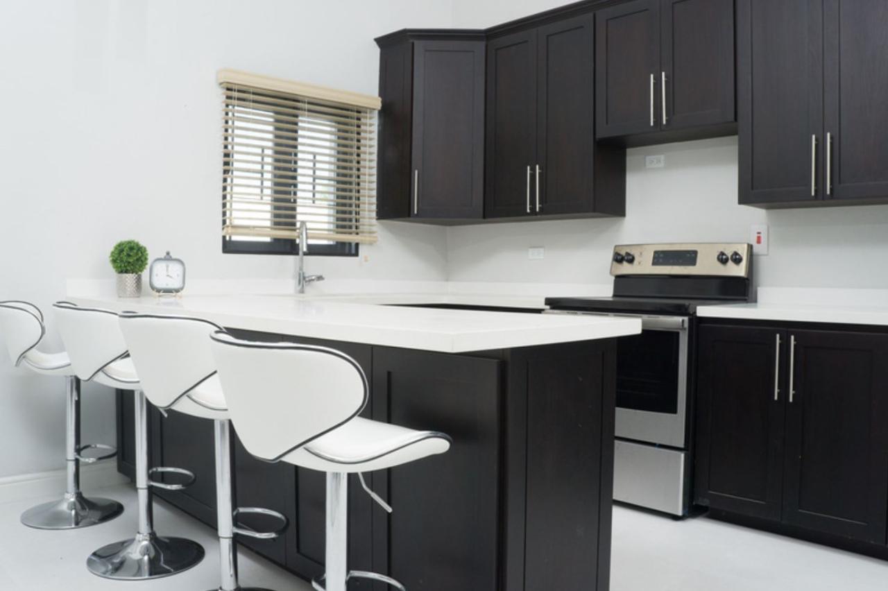 Apartment For Rent: RUSSELL HEIGHTS, Kingston 8 | $2,400 photo 12