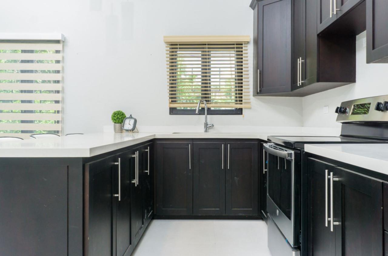 Apartment For Rent: RUSSELL HEIGHTS, Kingston 8 | $2,400 photo 13