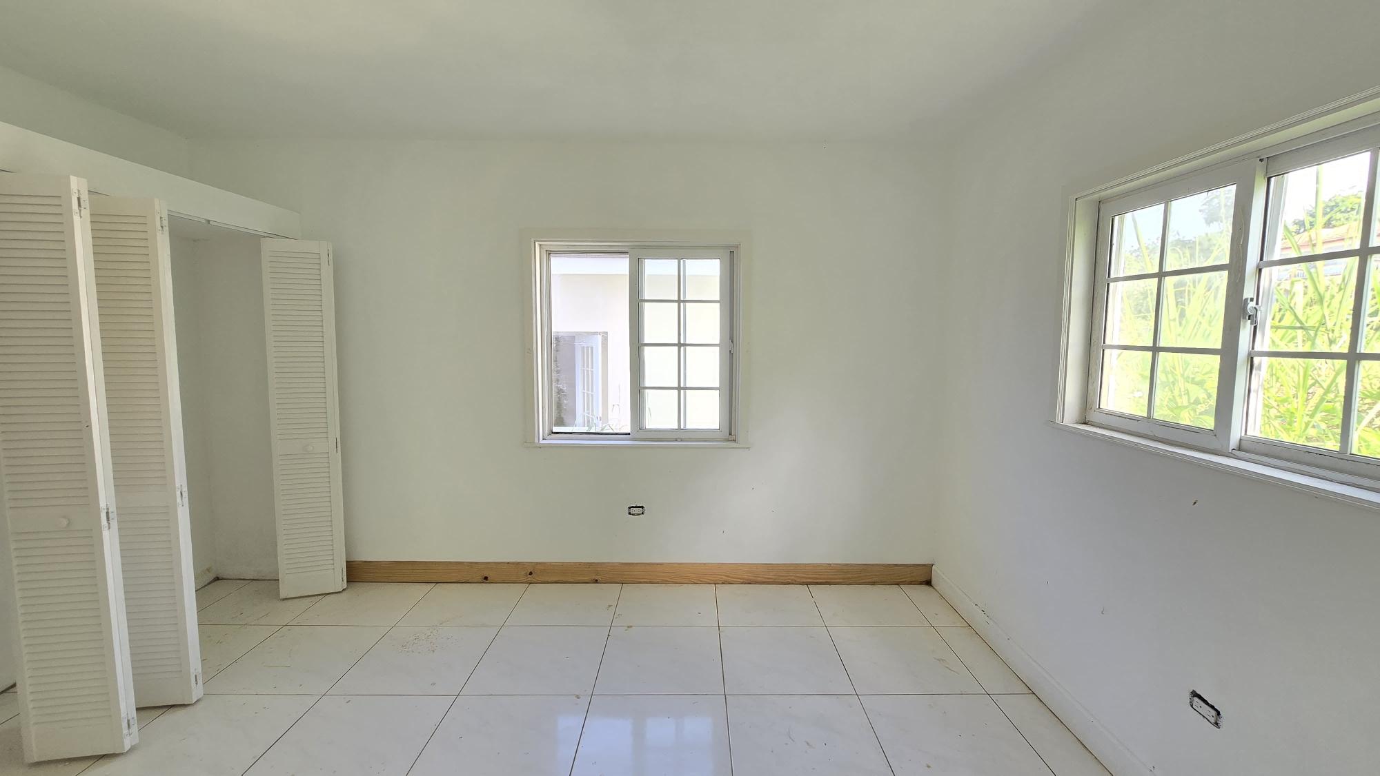 House For Sale: BONHAM SPRING, ST. ANN, Bonham Park | $347,000 photo 5