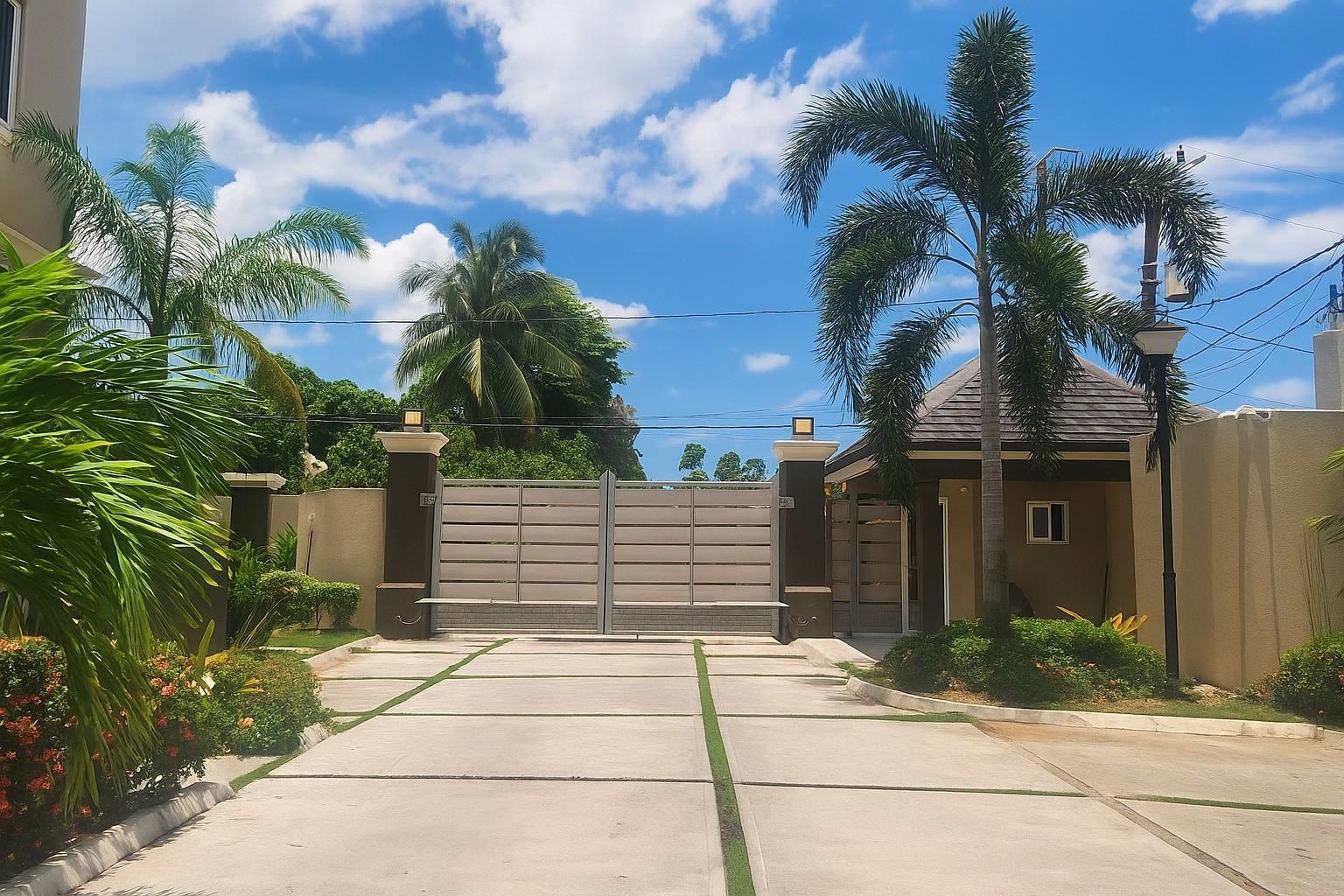 Apartment For Rent: SALISBURY AVENUE, KINGSTO, Kingston 6 | $2,500 photo 23