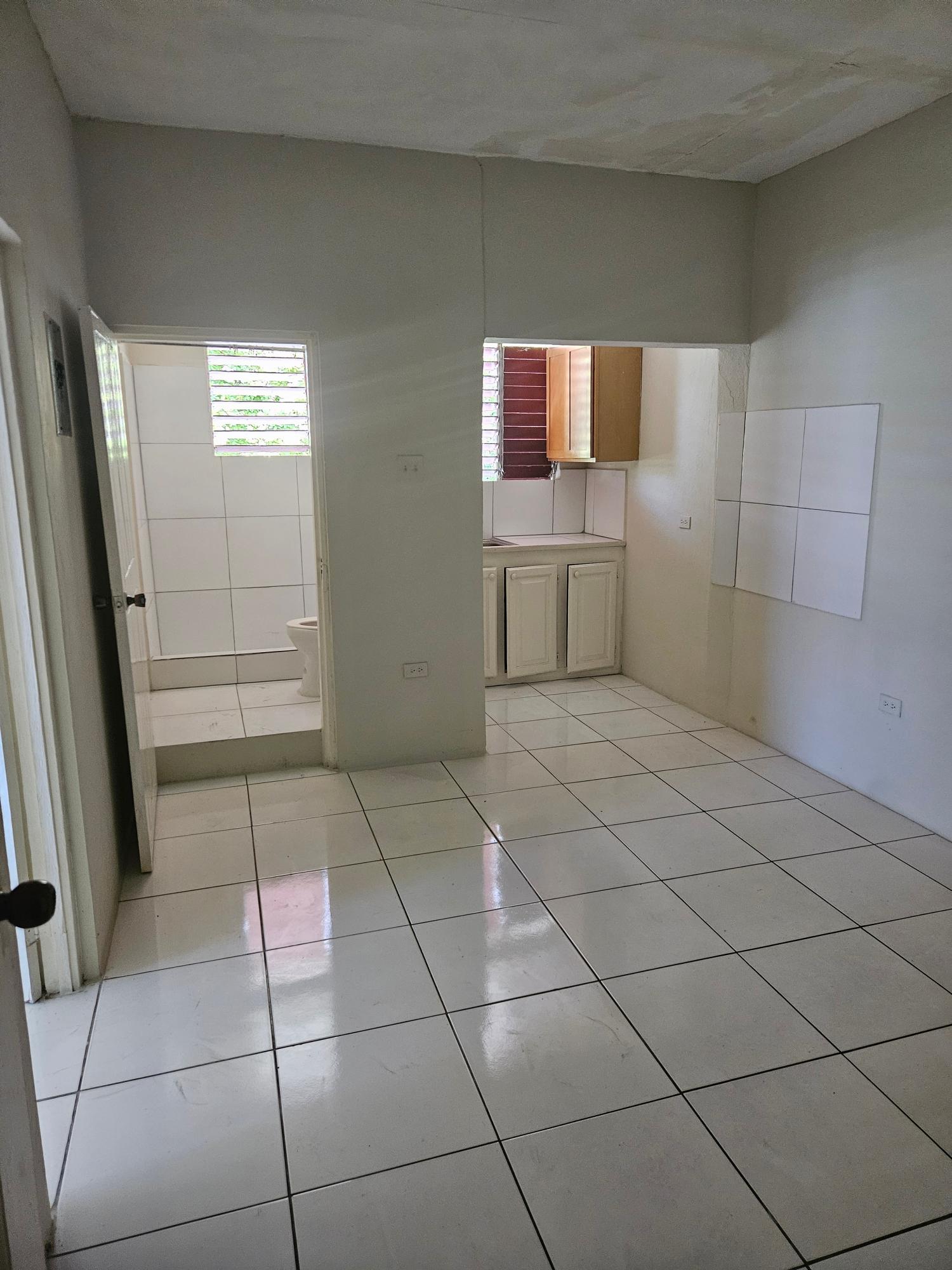 Apartment For Rent: HARRAD CRESCENT, PATRICK, Kingston 20 | $78,000 photo 9