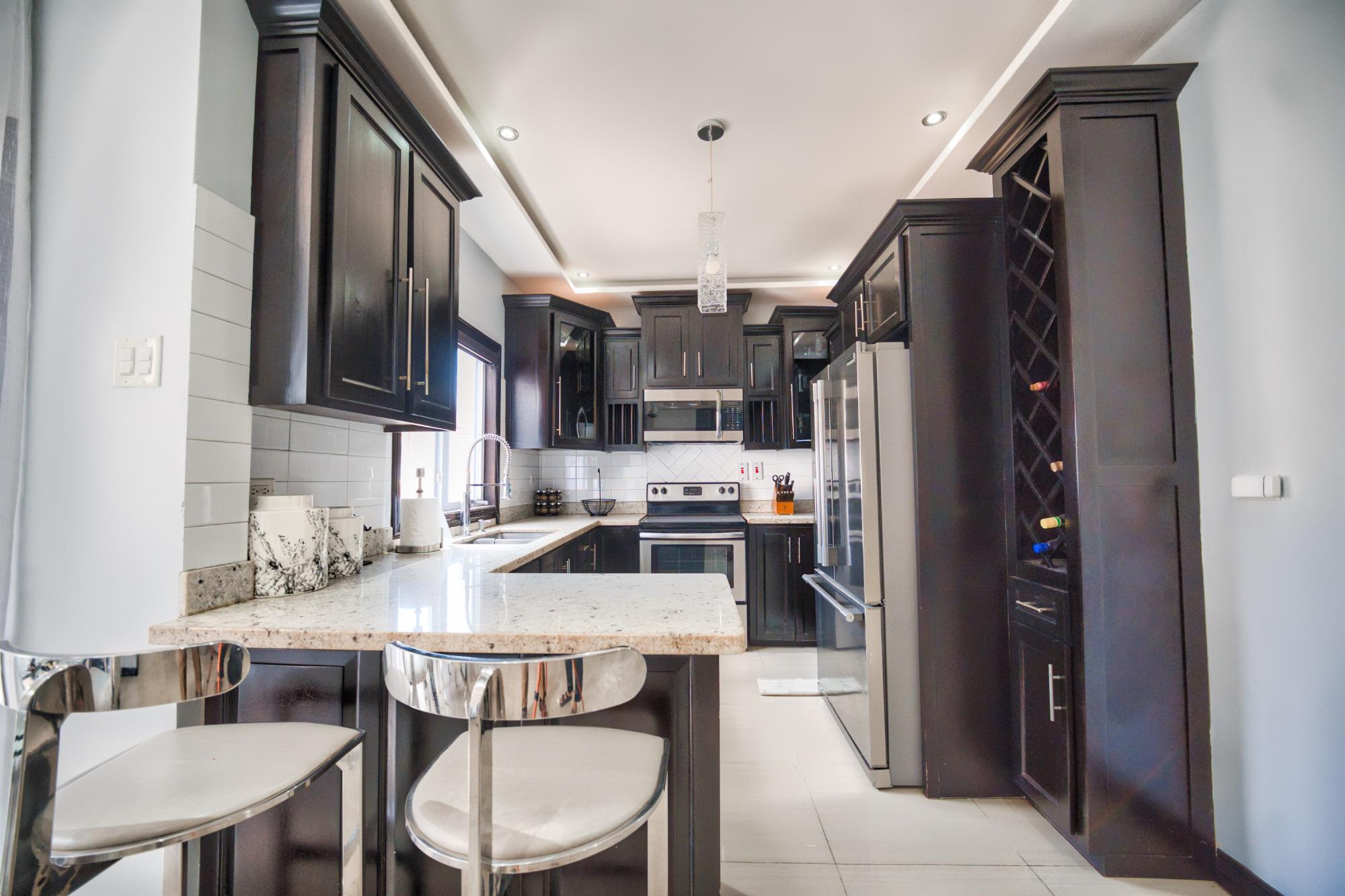 Apartment For Sale: DILLSBURY AVENUE, Kingston 6 | $500,000 photo 3