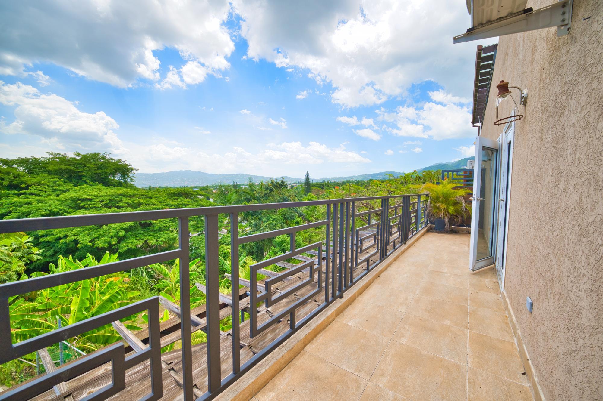 Apartment For Sale: DILLSBURY AVENUE, Kingston 6 | $500,000 photo 12