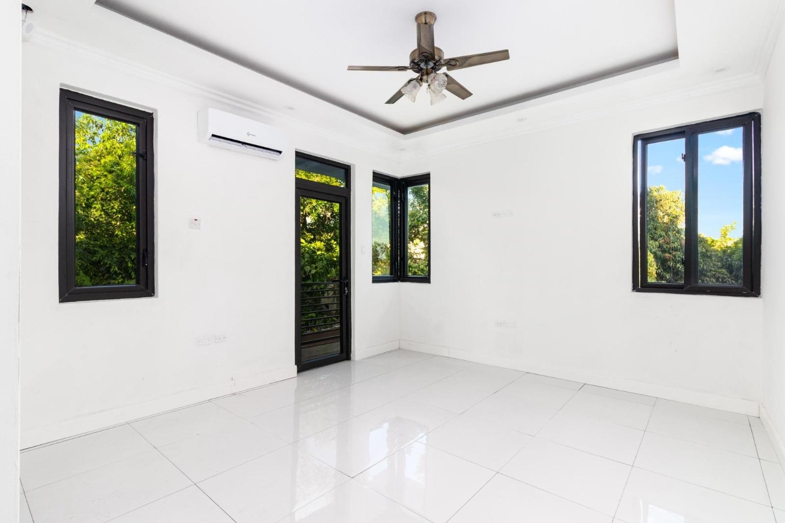 Apartment For Sale: KEMPTON AVENUE, Kingston 10 | $42,000,000 photo 5