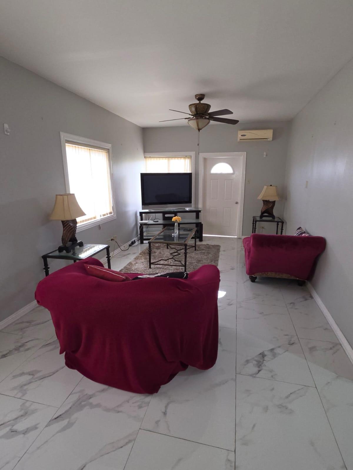 Apartment For Rent: EAST AVENUE, Kingston 8 | $2,500 photo 4