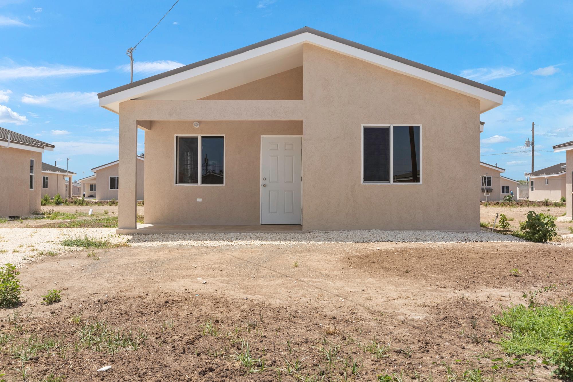 House For Rent: WHIM ESTATES, Old Harbour | $95,000 photo 2