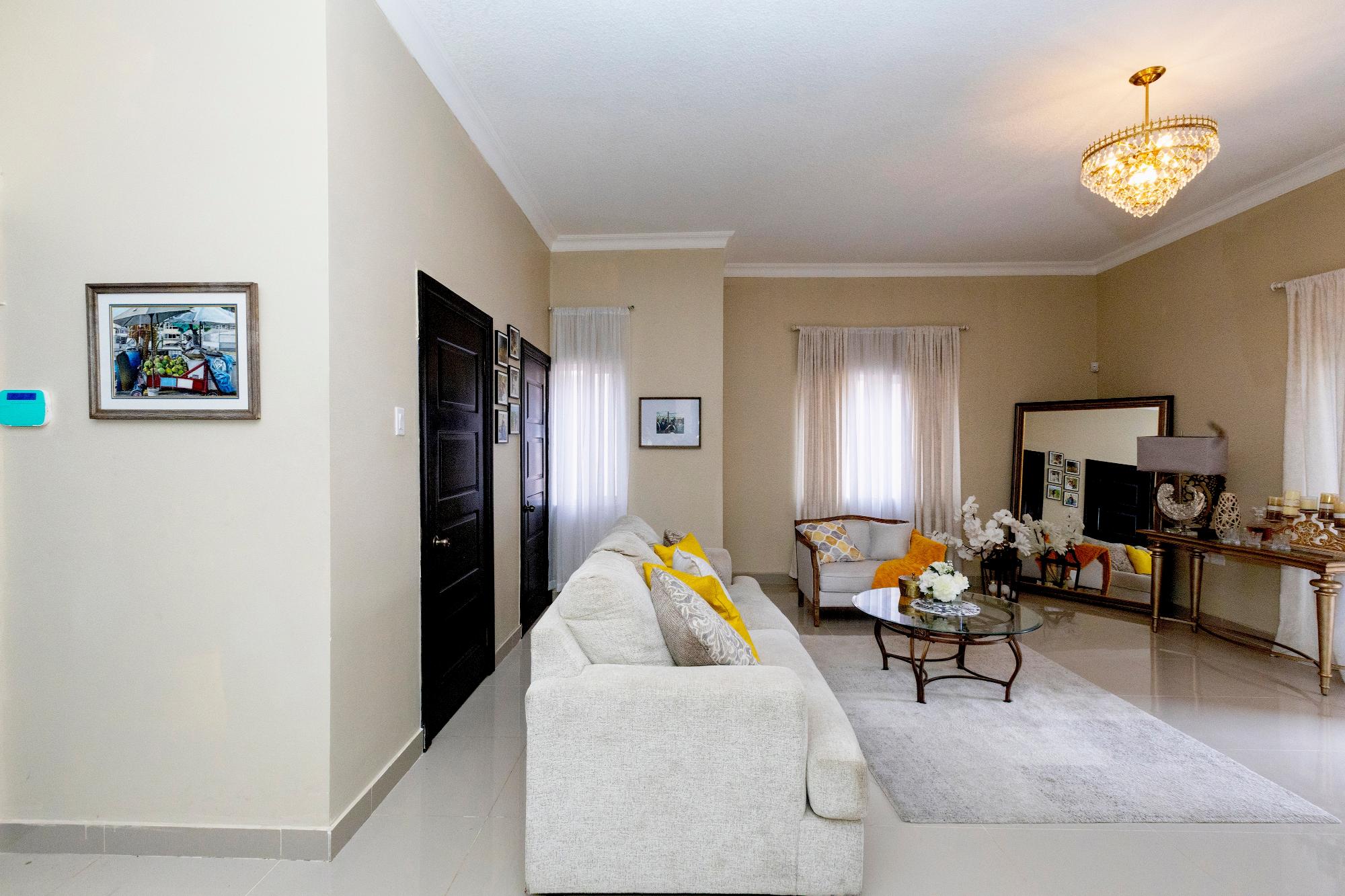 Apartment For Rent: GROSVENOR TERRACE, Kingston 8 | $280,000 photo 6