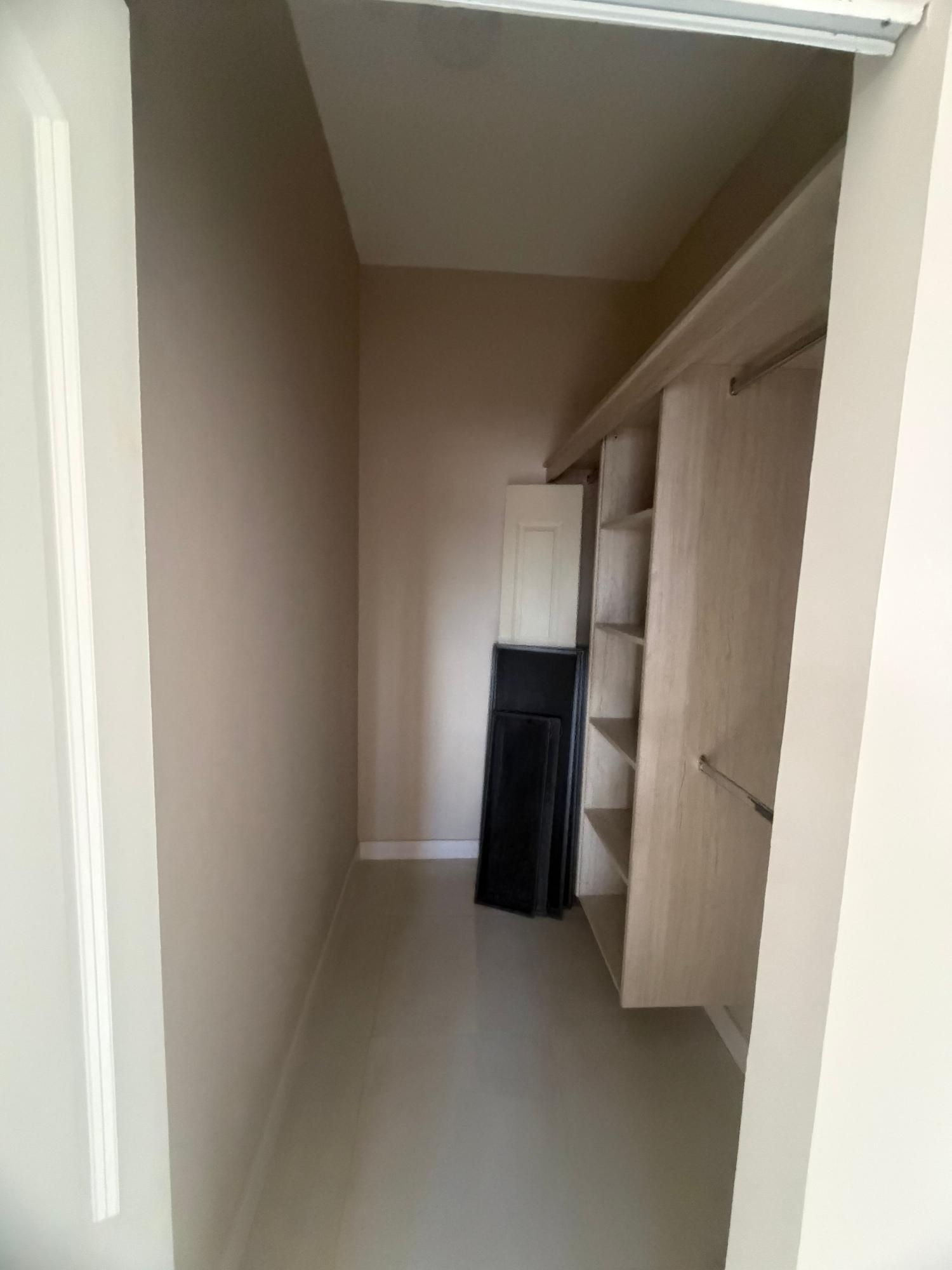 House For Sale: TOBY HEIGHTS, FREE TOWN,, Freetown | $39,000,000 photo 16