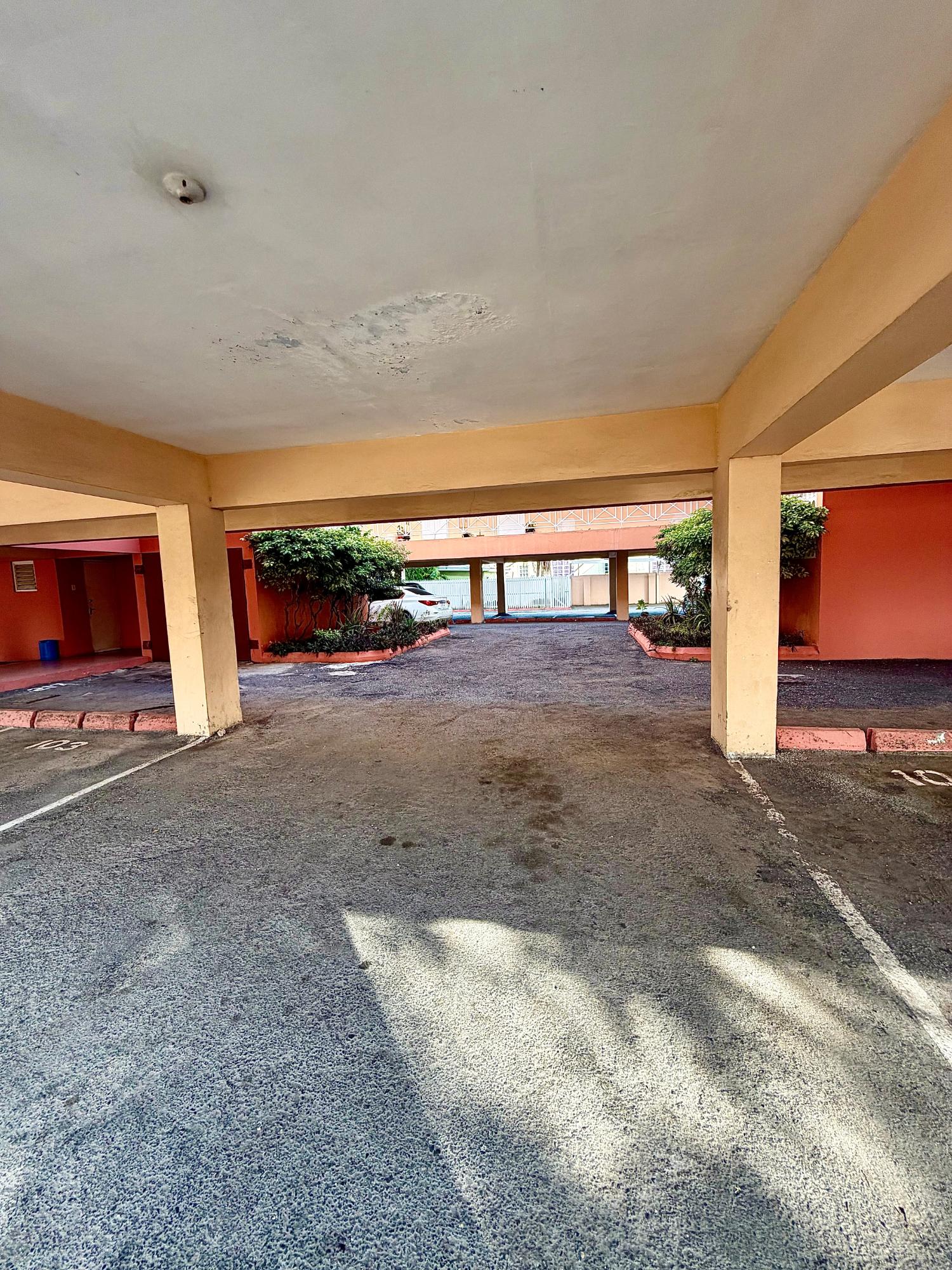 Apartment For Rent: STRATHAIRN AVENUE, Kingston 10 | $110,000 photo 2