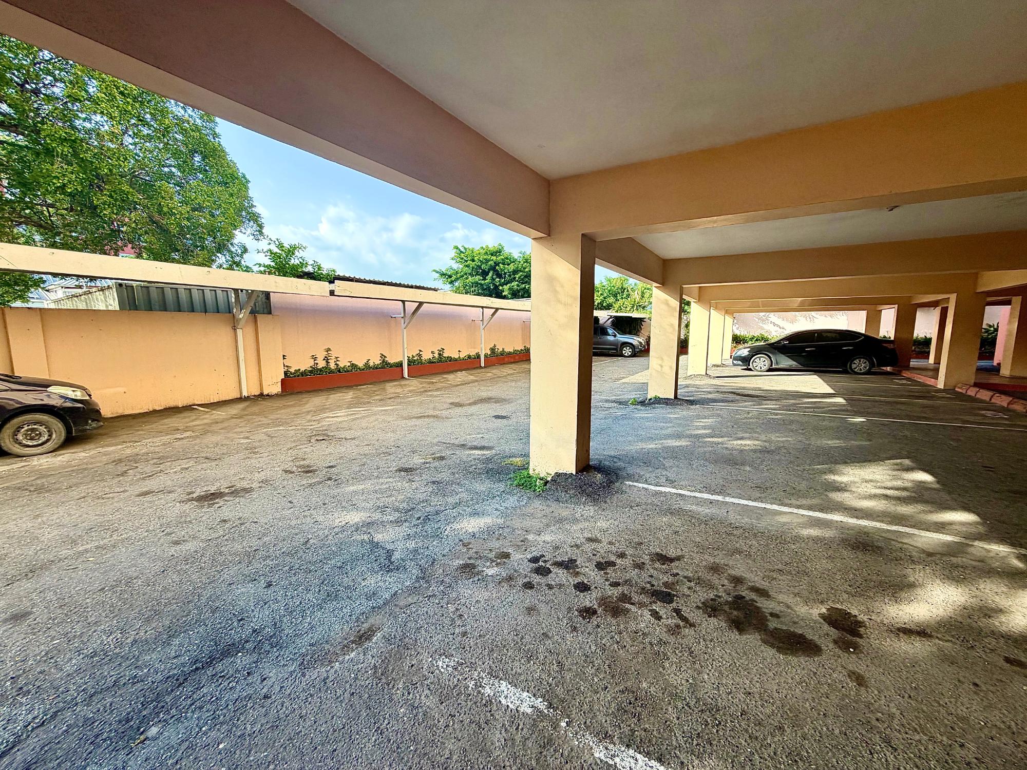 Apartment For Rent: STRATHAIRN AVENUE, Kingston 10 | $110,000 photo 3