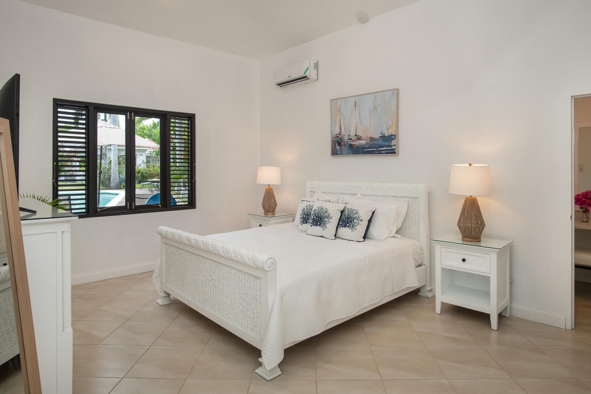 House For Rent: STERLING AVENUE, IRONSHOR, Montego Bay | $3,800 photo 11
